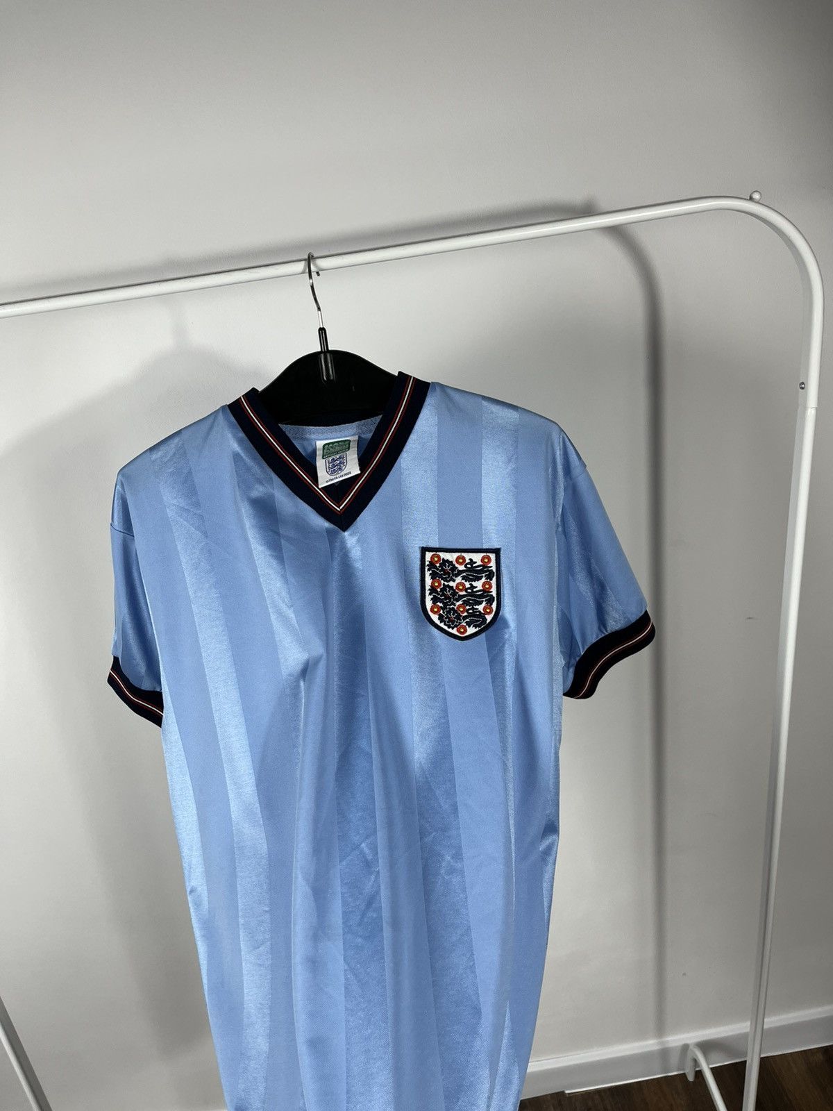 Other Score Draw England Retro Light Blue Football Shirt Size S Size US S / EU 44-46 / 1 - 8 Thumbnail