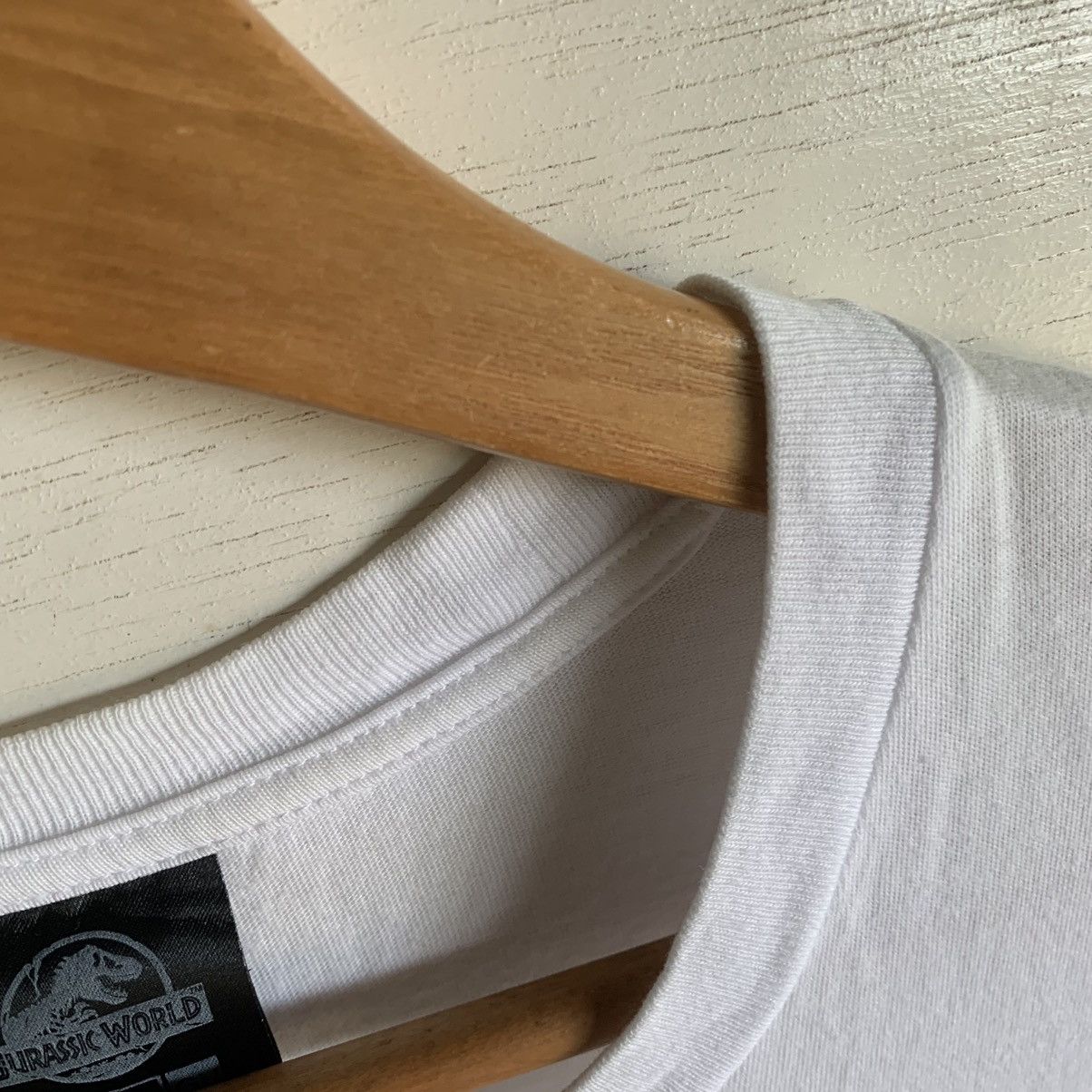 Japanese Brand Rare Vintage GU x Jurassic World Movie Tee Size US S / EU 44-46 / 1 - 8 Thumbnail
