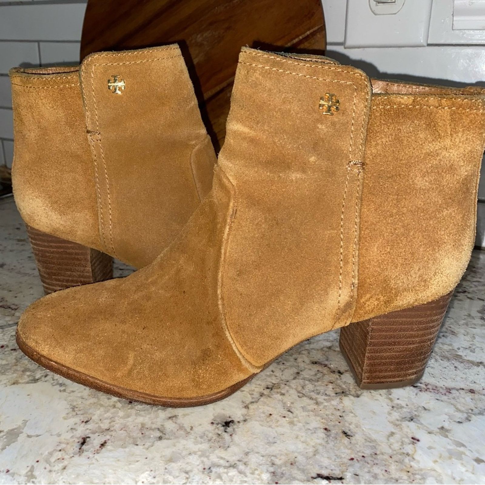 Tory Burch Tory Burch Sabe $398 Caramel Suede Ankle Booties size 9M EUC Size US 9 / IT 39 - 6 Thumbnail