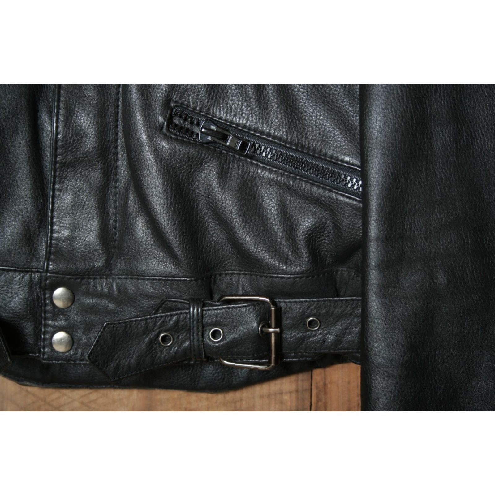 Ben Sherman VINTAGE Bermans Leather Jacket Mens BERMANS Ribbed Stretch Quilt Lined Insulated Zip Sz. 42 Black Motorcycle Jacket Size US XS / EU 42 / 0 - 6 Thumbnail