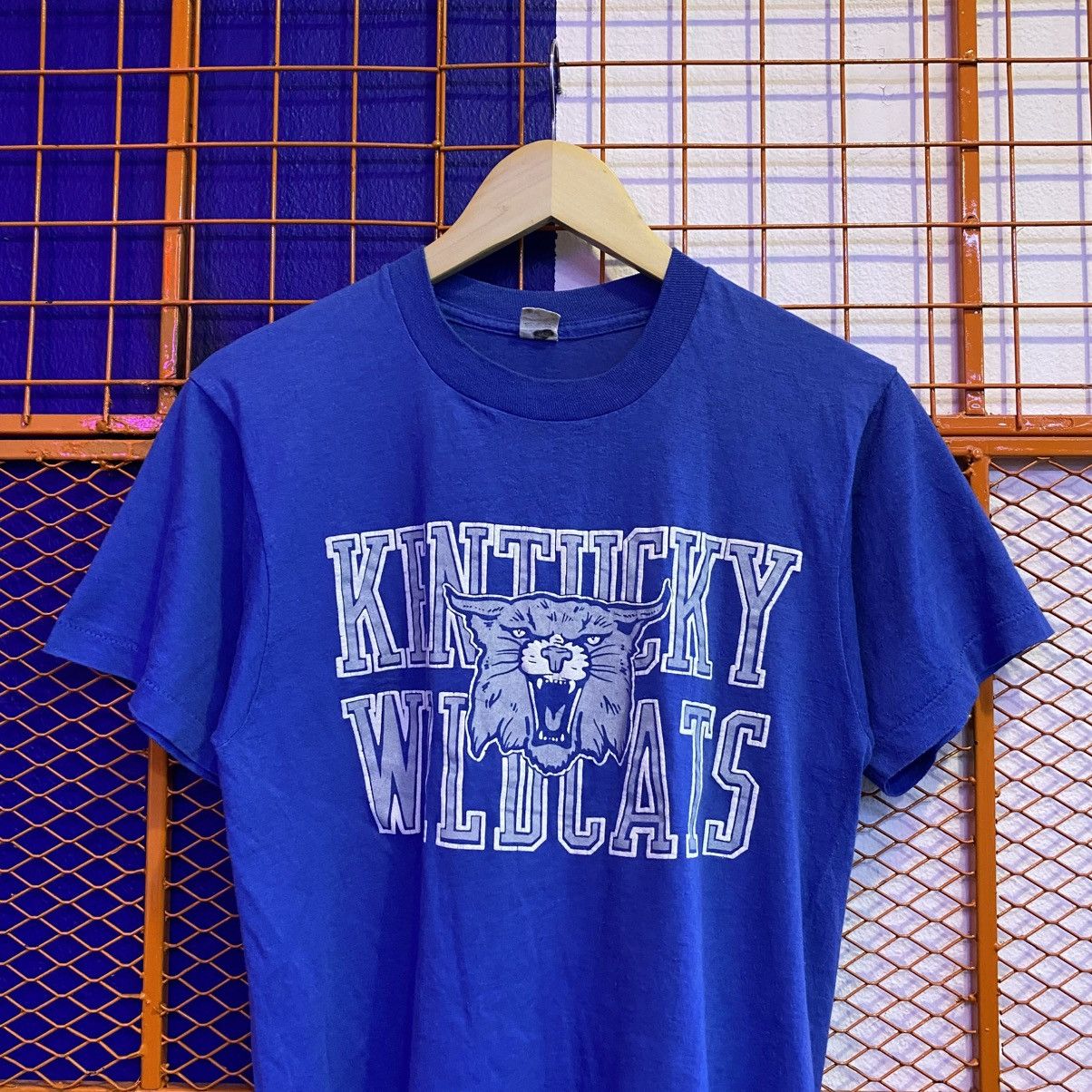 Vintage Vintage Kentucky Wildcats 80s Tshirt❗️ Size US S / EU 44-46 / 1 - 2 Thumbnail