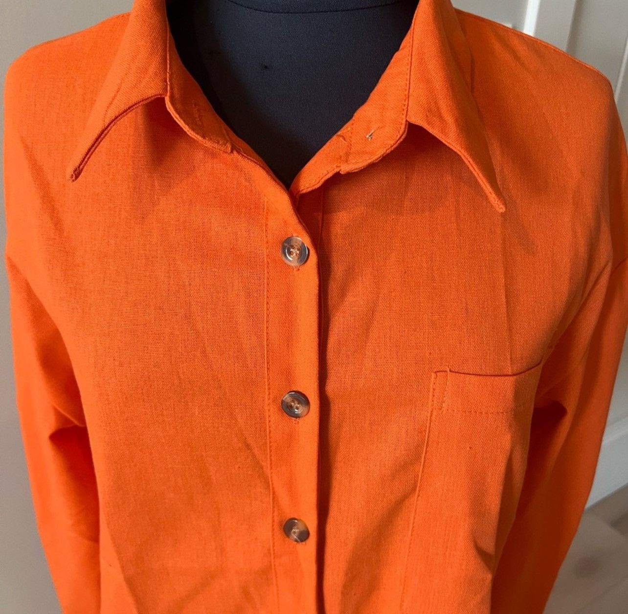 Other NWOT Ladies Orange Button Up Long Sleeve Blouse Shirt sx XL. Size XL / US 12-14 / IT 48-50 - 3 Thumbnail
