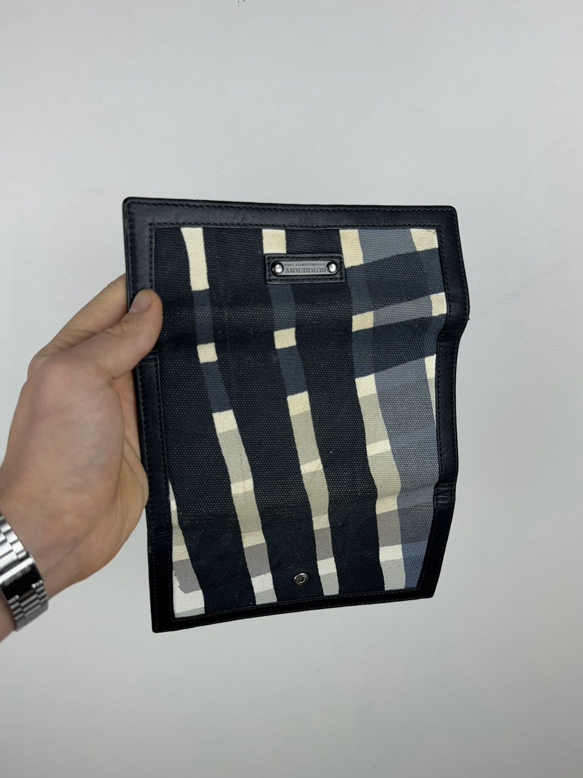 Burberry × Leather × Vintage Vintage rare leather wallet Burberry original casual item Size ONE SIZE - 5 Thumbnail