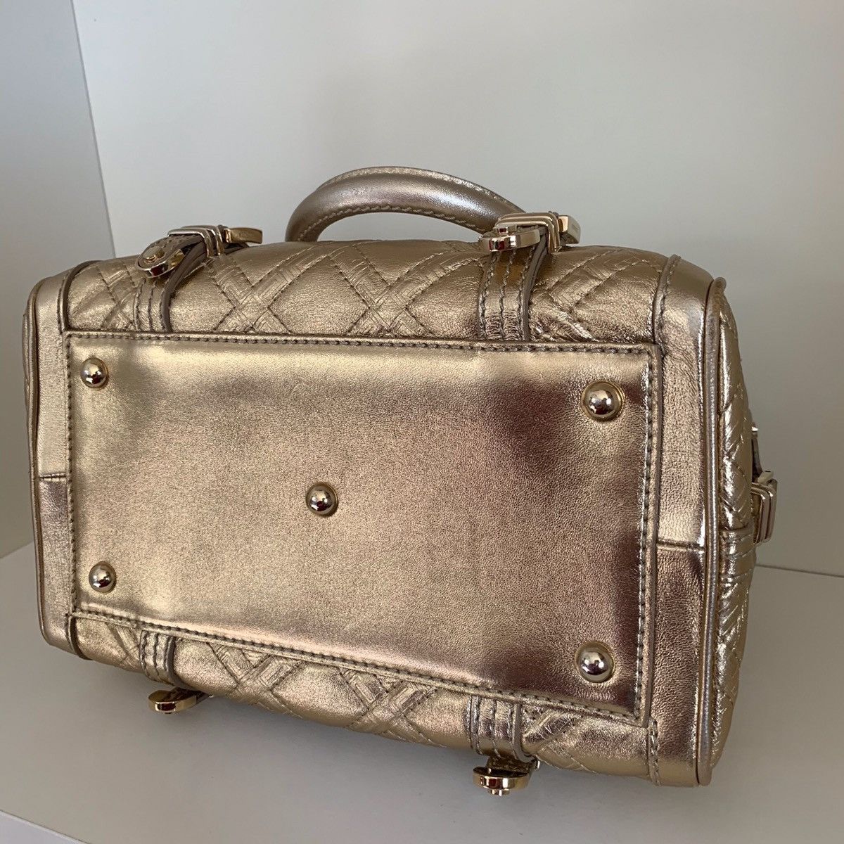 Versace Versace gold quilted leather bag Size ONE SIZE - 6 Thumbnail