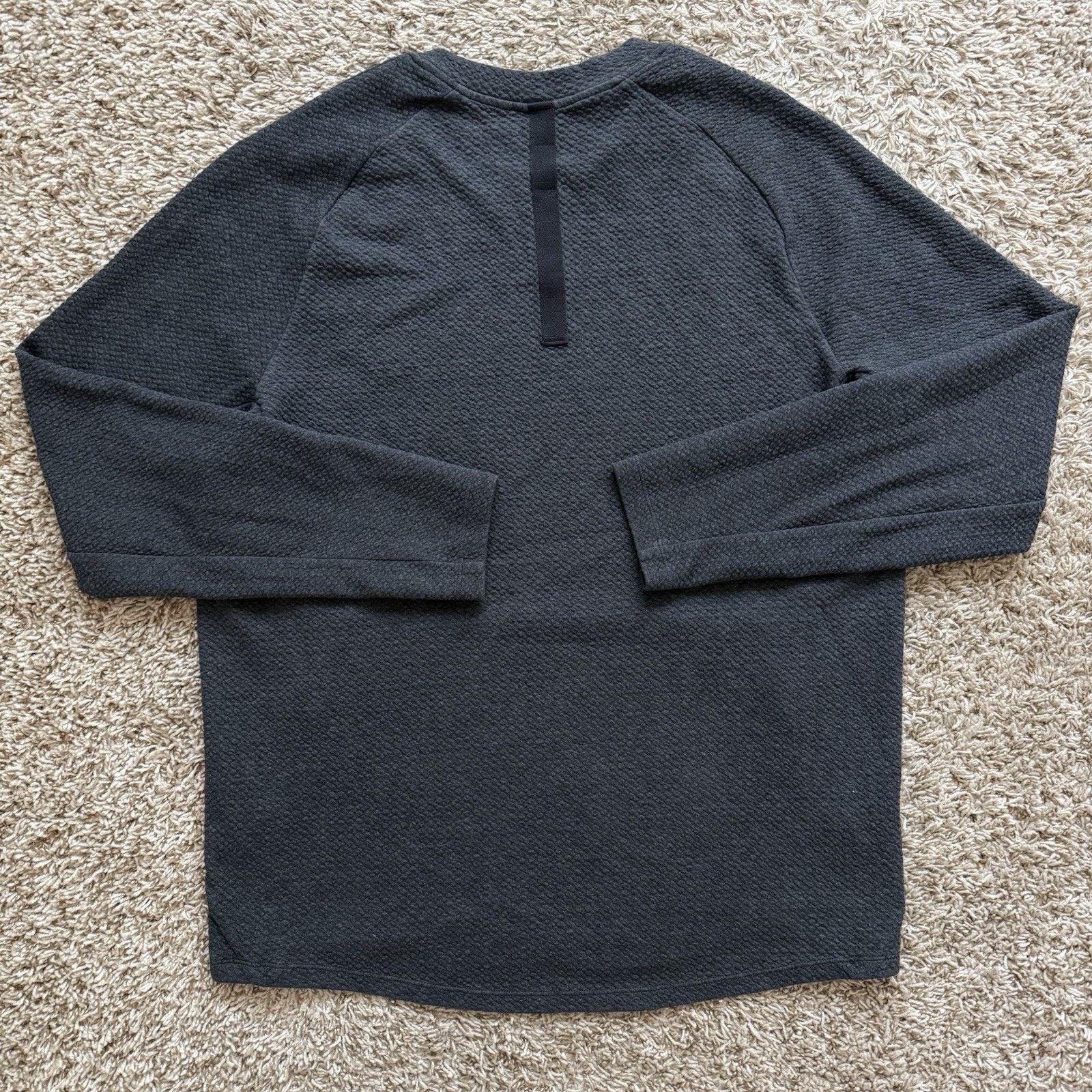 Lululemon Lululemon At Ease Crew Sweatshirt Heather Black Gray Size L Size US L / EU 52-54 / 3 - 2 Thumbnail