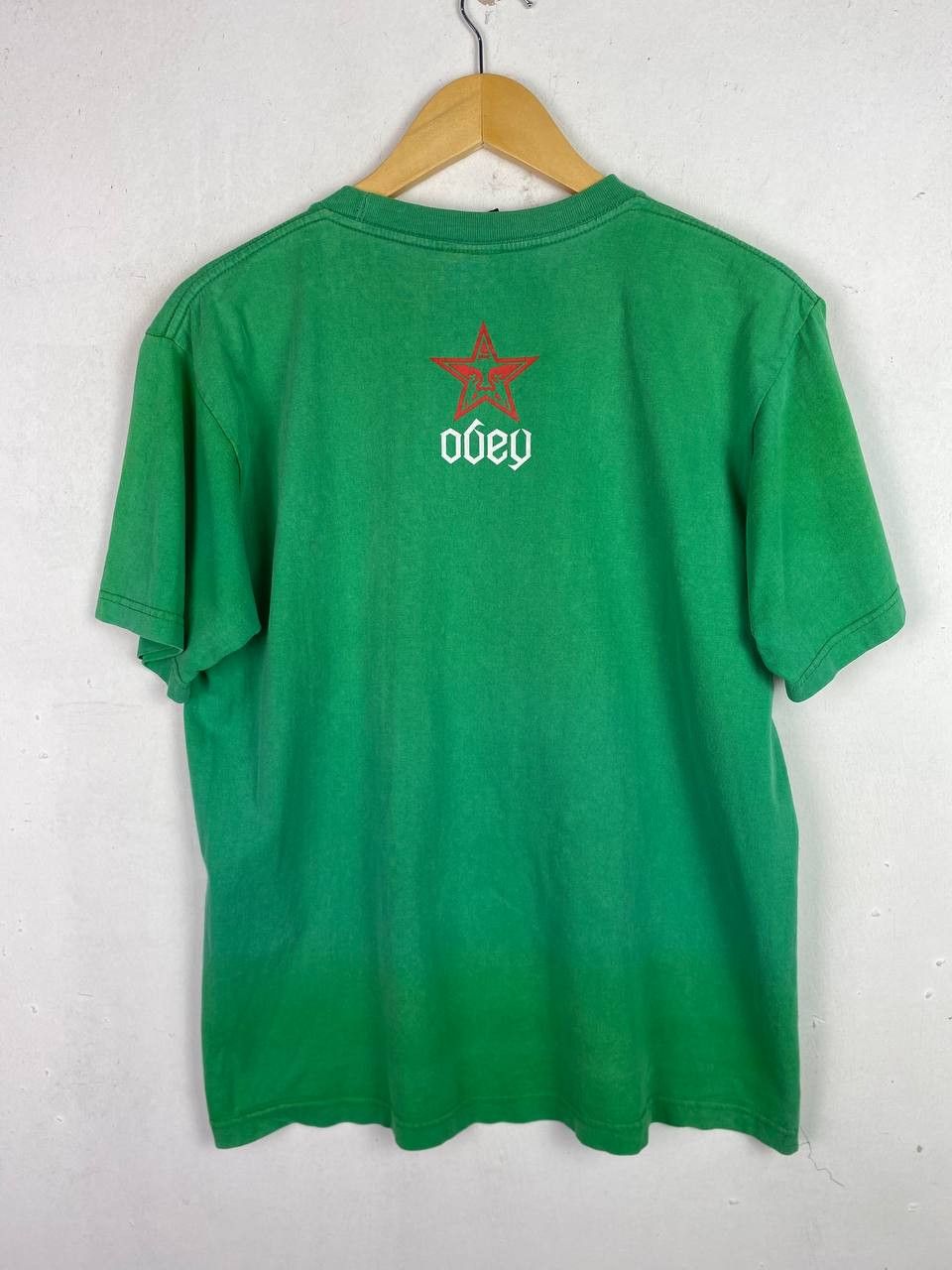 Obey obey x rolling stones tee nice design Size US M / EU 48-50 / 2 - 5 Thumbnail
