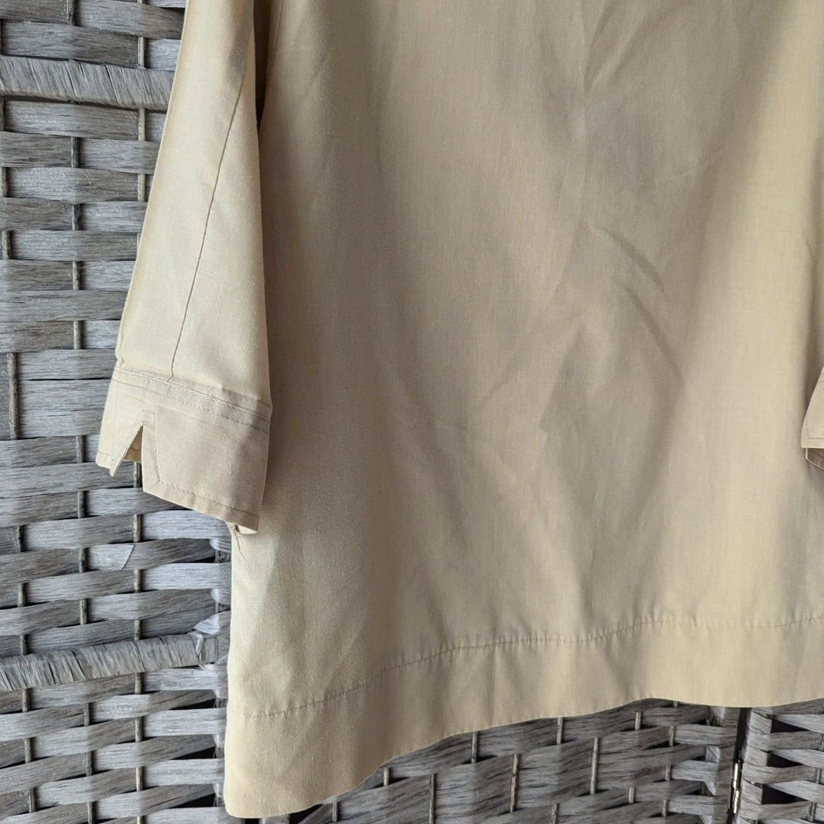 Haband VINTAGE Haband Button Up Top Tan 3/4 Sleeve Blouse Sz L Beige Cotton Blend Women's Shirt, Casual, Workwear, 90s? Size L / US 10 / IT 46 - 2 Thumbnail