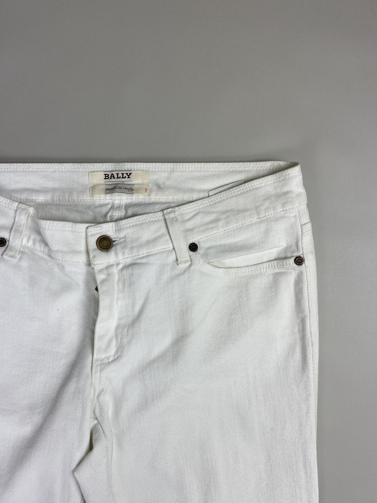 Bally Bally Ladies denim jeans size US 10 IT 44 white Size 32" / US 10 / IT 46 - 12 Thumbnail