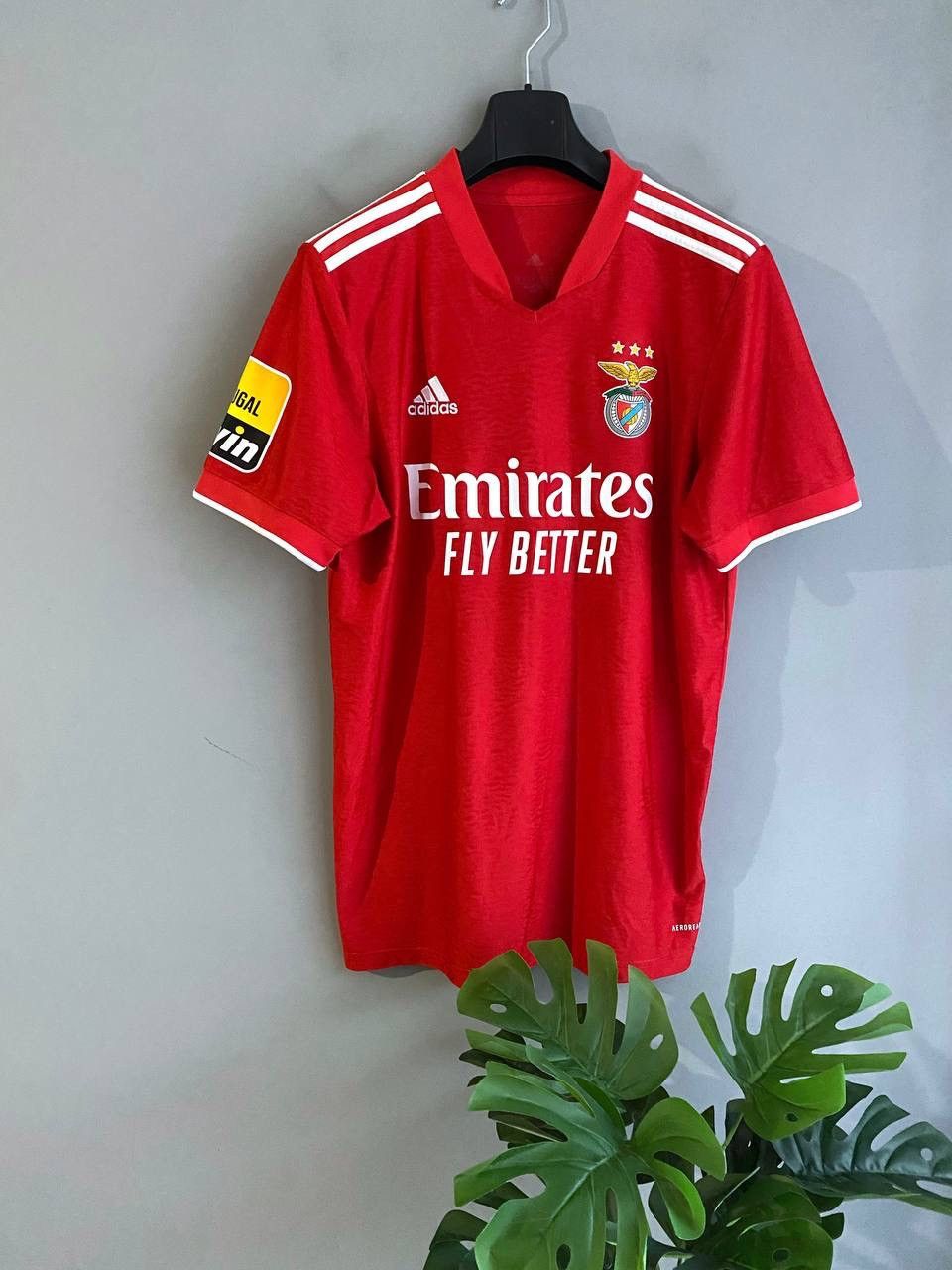 Adidas Benfica FC 2021/22 Home Football Soccer Jersey #21 PIZZI, L Size US L / EU 52-54 / 3 - 1 Thumbnail