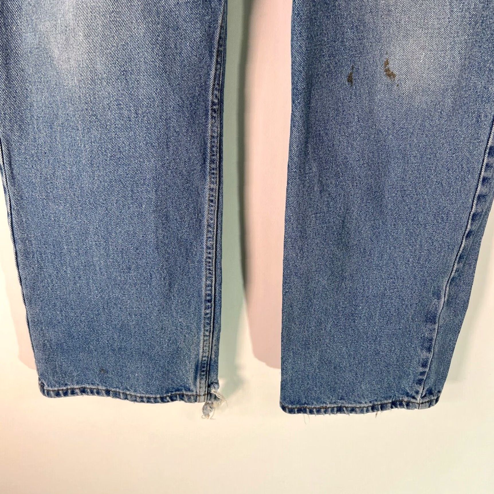Faded Glory Faded Glory Jeans Mens Relaxed Fit Low Rise Denim 34x29 Blue 5-Pocket Distressed 100% Cotton Regular Rise Old Navy Style Straight Mens Size US 34 / EU 50 - 5 Thumbnail