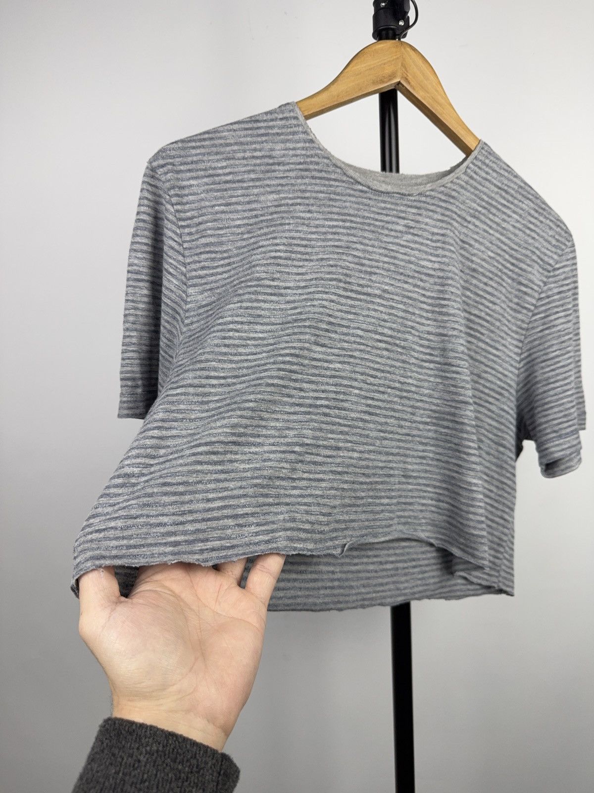 Allsaints Retro 00s Y2K AllSaints Women’s Cropped Boxy Stripe T-Shirt Size L / US 10 / IT 46 - 6 Thumbnail