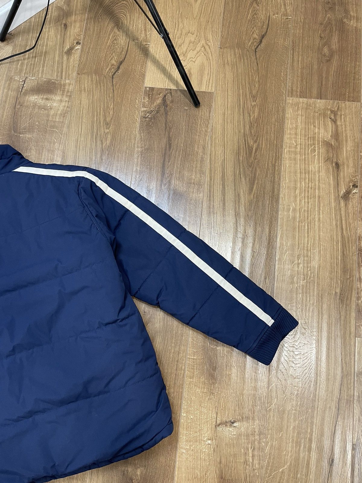 Nike Vintage Nike Y2K Style Athletic 1971 Blue Puffer Jacket Size US M / EU 48-50 / 2 - 23 Thumbnail
