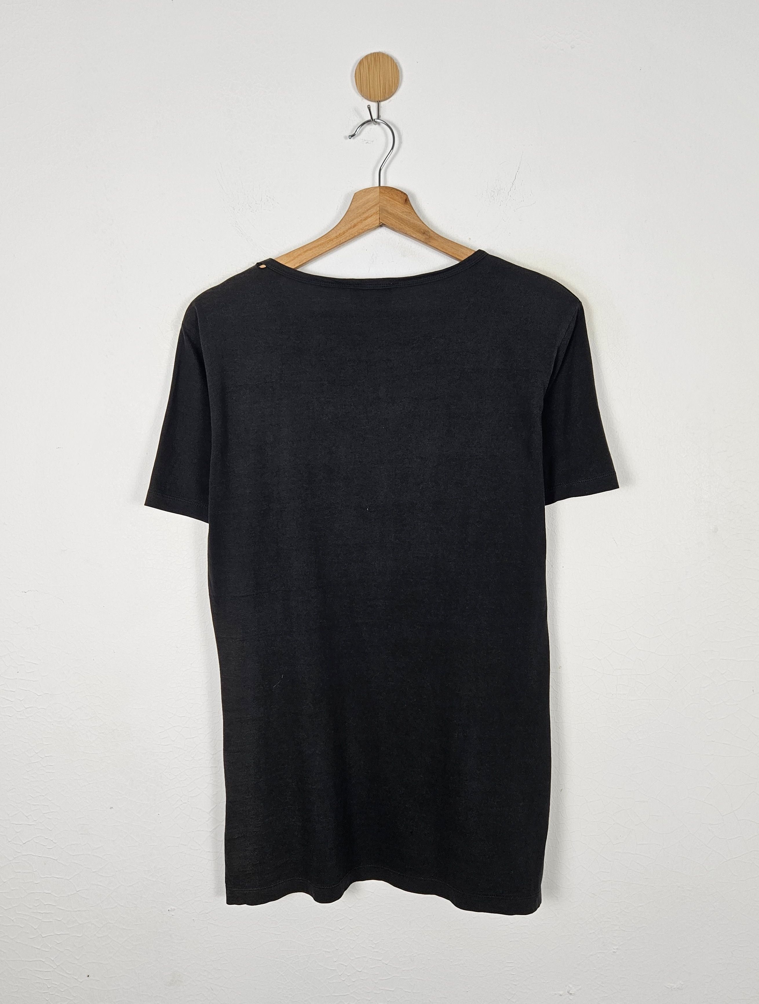 Vivienne Westwood Vivienne Westwood Who Are Our Rulers shirt Size US M / EU 48-50 / 2 - 3 Thumbnail