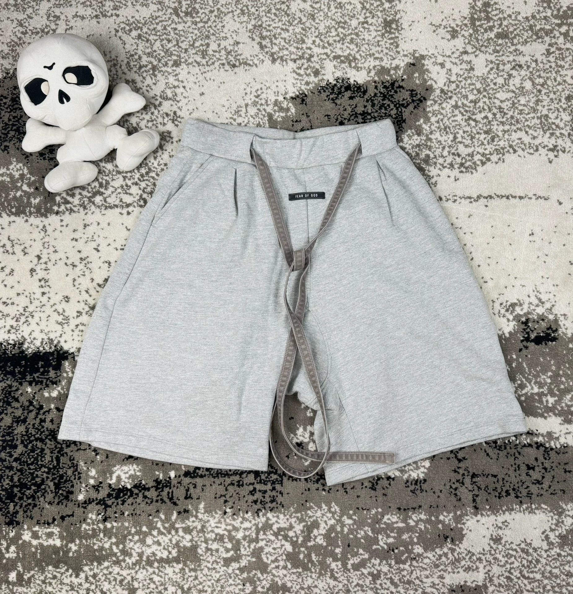 Fear of God Fear of God 6th Gray Cotton Ribbon Shorts M 1-2wears Size US 32 / EU 48 - 1 Thumbnail