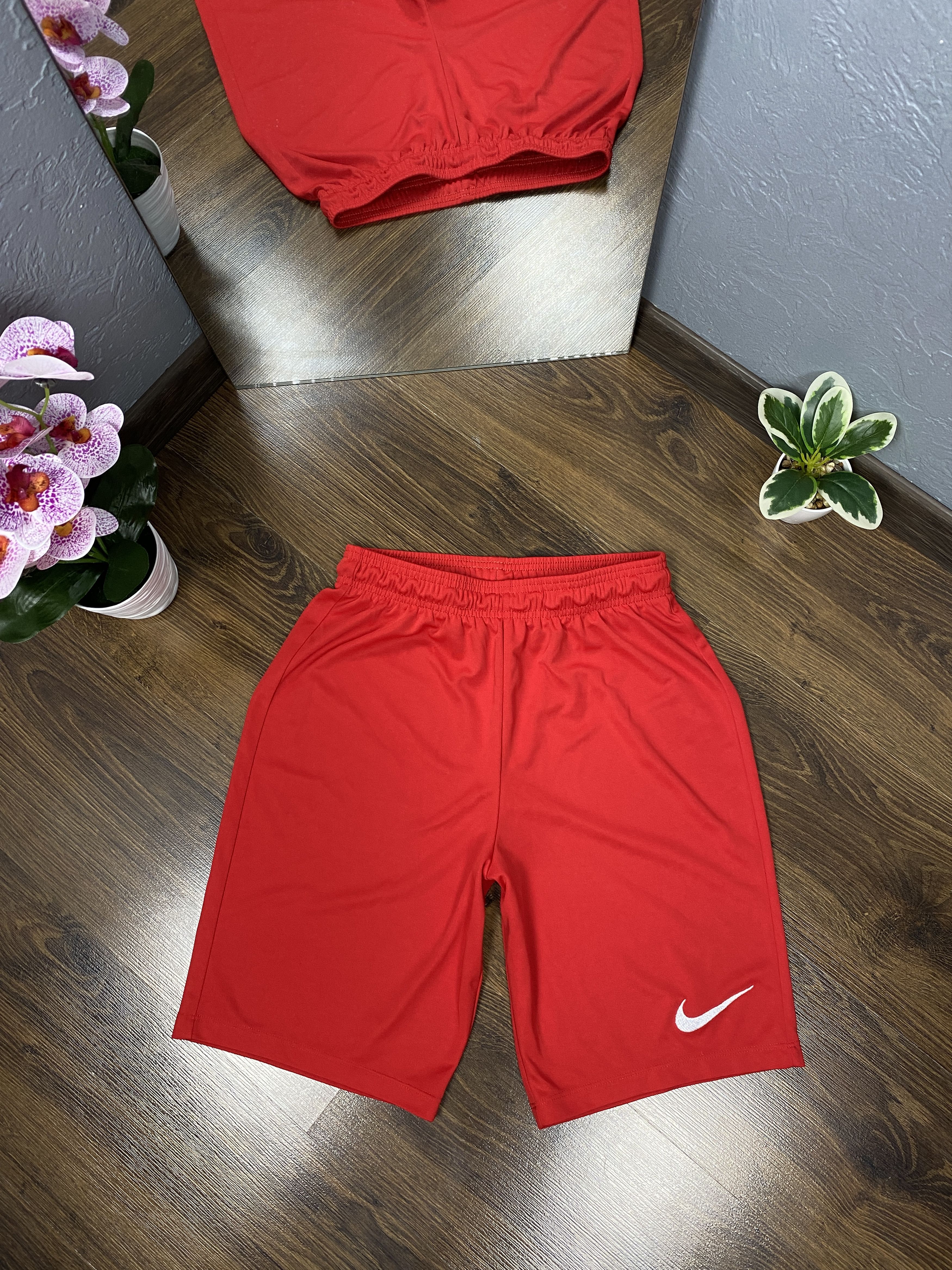 Nike Nike Dri Fit vintage mini swoosh shorts y2k Size US 30 / EU 46 - 1 Thumbnail