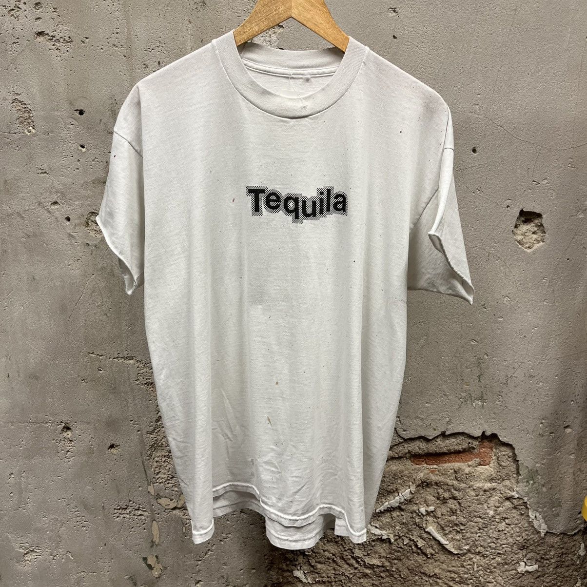 Vintage Vintage 90s One Tequila Two Tequila Floor Comedy T-Shirt XL Size US XL / EU 56 / 4 - 2 Thumbnail