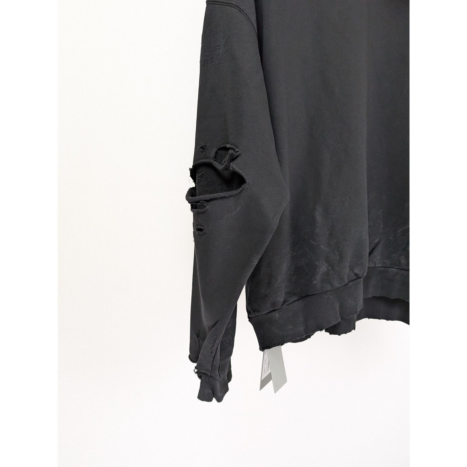 Balenciaga o1rshd1 No Pocket Large Fit Hoodie in Washed Black Size US L / EU 52-54 / 3 - 9 Thumbnail