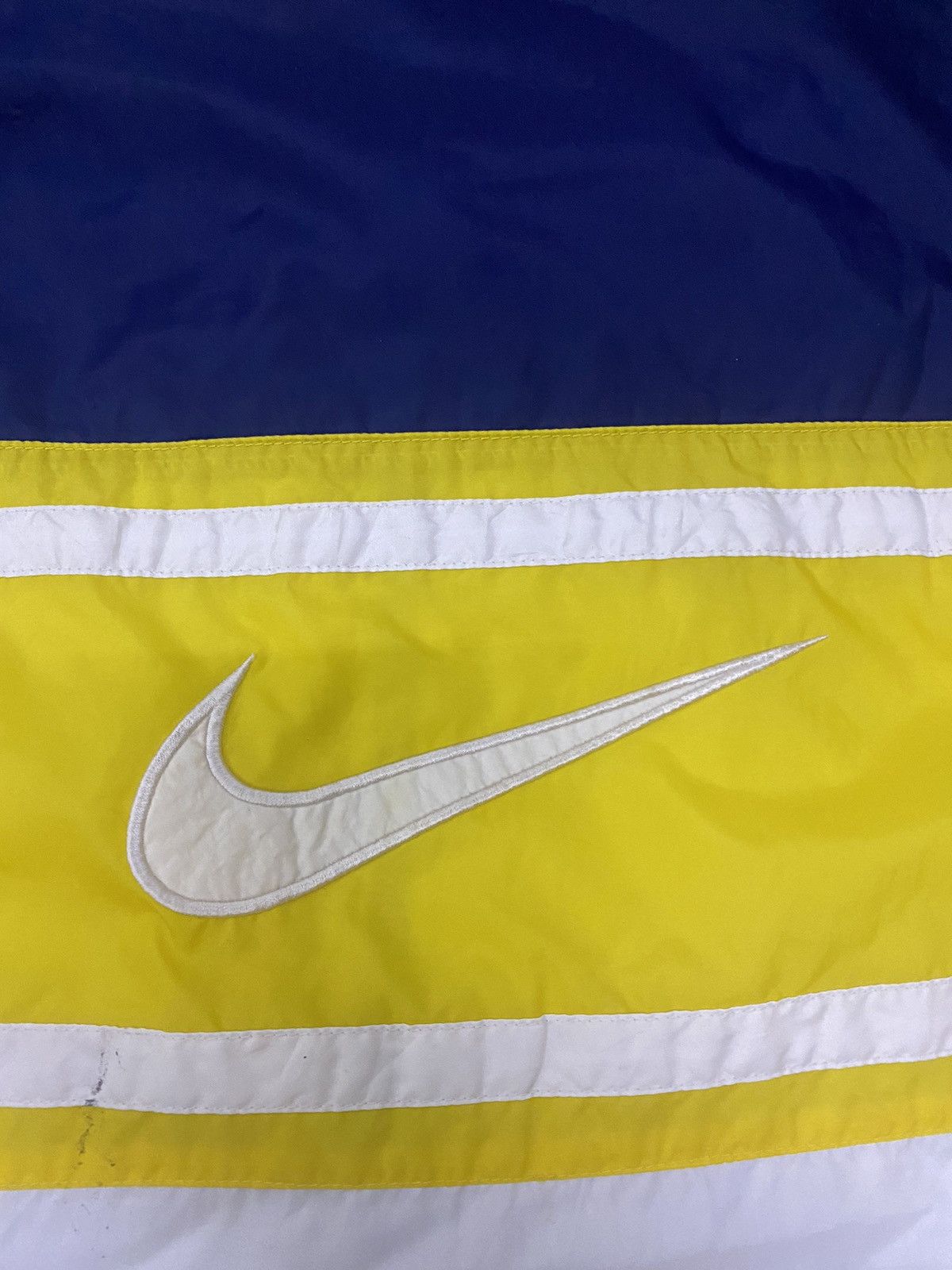 Nike × Vintage Vintage Nike swoosh logo windbreaker jacket Size US L / EU 52-54 / 3 - 10 Thumbnail