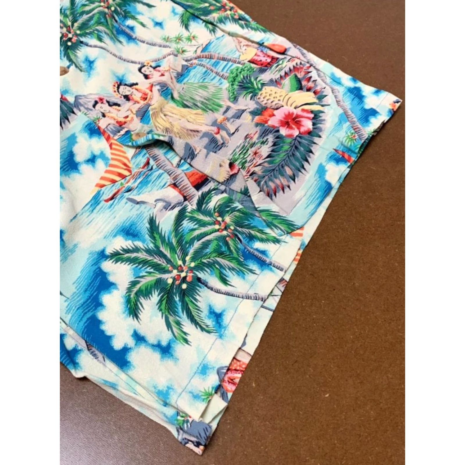 Sun Surf SUN SURF Hula Dancers Hibiscus Print Hawaiian Aloha Shirt Size S Mens Short Sleeve Rayon Button-Up Japanese Brand SS35328/Hula Dancers Pattern Size US S / EU 44-46 / 1 - 6 Thumbnail