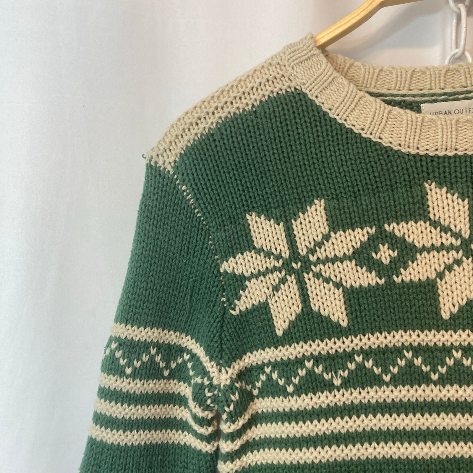 Urban Outfitters Urban Outfitters Knit Fair Isle Green White Holiday Sweater Size XS / US 0-2 / IT 36-38 - 3 Thumbnail