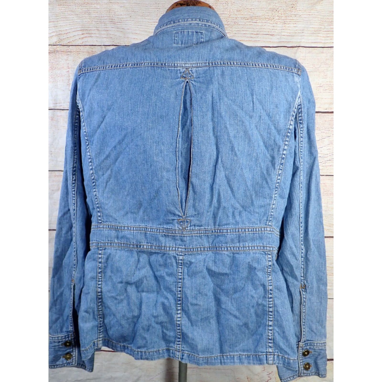 Chaps VINTAGE Chaps Denim Jacket Shacket Women’s L Denim Basic Jacket 4-Pockets Blue Button Logo Buttons 90s Boho Retro Streetwear Size L / US 10 / IT 46 - 3 Thumbnail