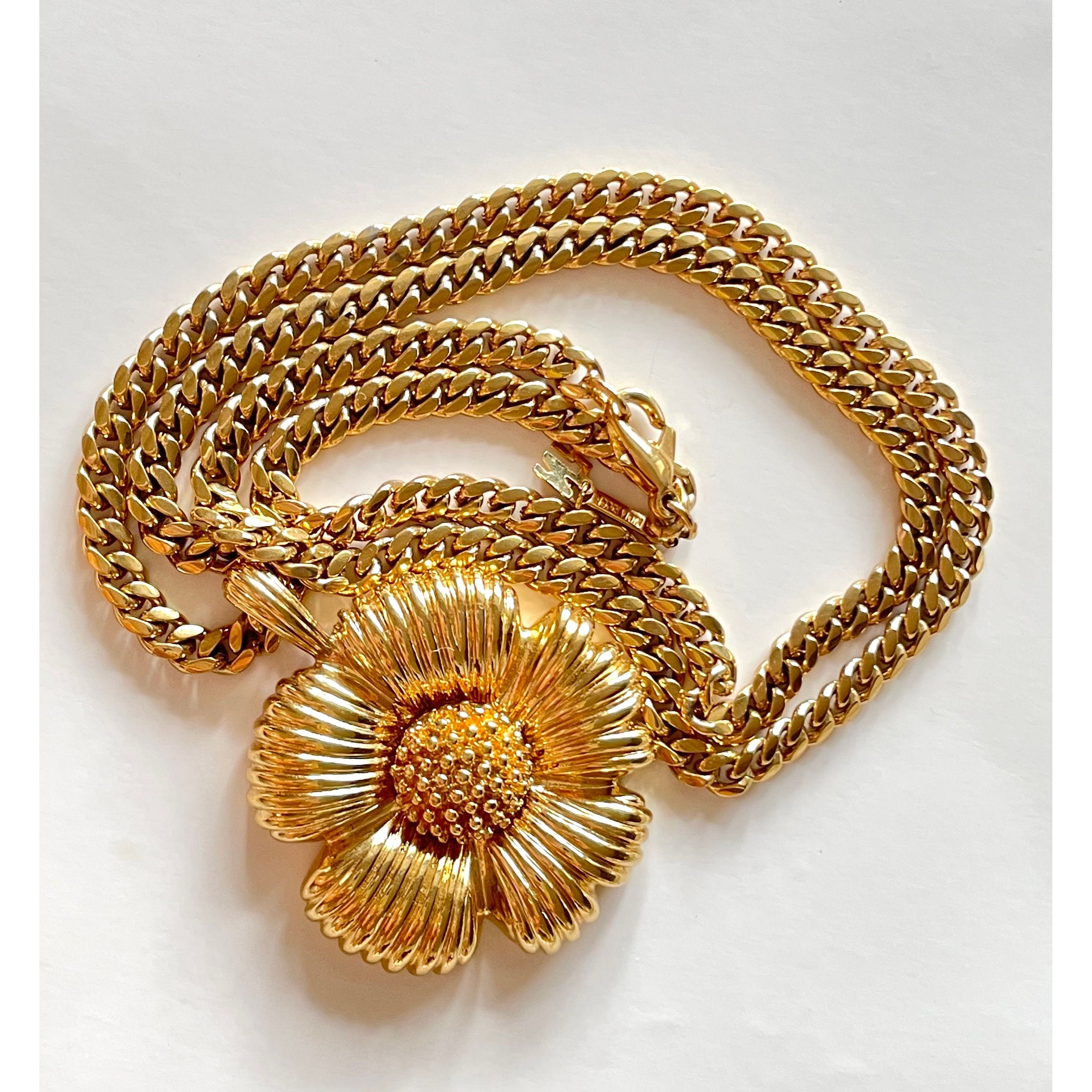 Nina Ricci MINT. Vintage NINA RICCI golden chain necklace with flower Size ONE SIZE - 4 Thumbnail