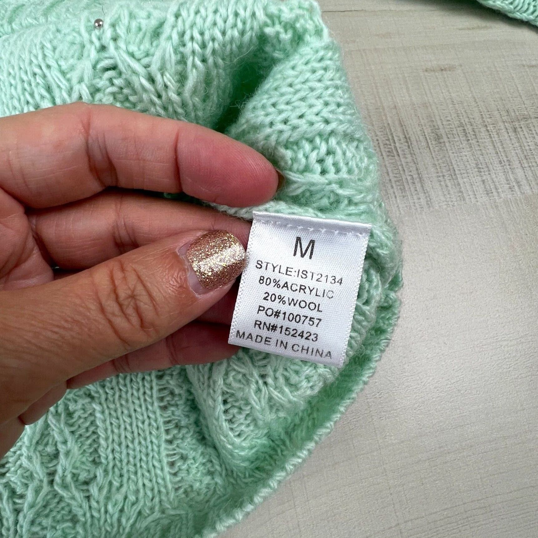 Fashion Nova Fashion Nova Womens Green Cable Knit Sweater Medium Pearl Accent Size M / US 6-8 / IT 42-44 - 4 Thumbnail