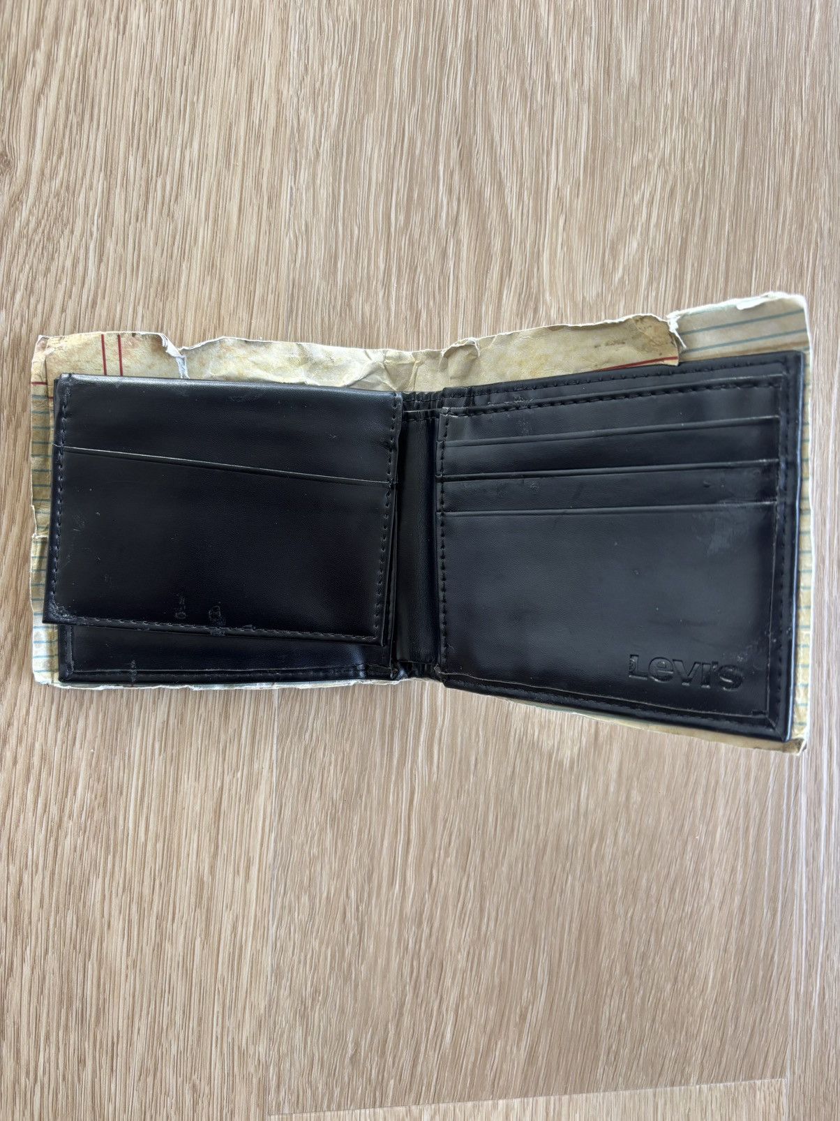 Levi's FMV “Why I Work” Wallet Size ONE SIZE - 4 Thumbnail