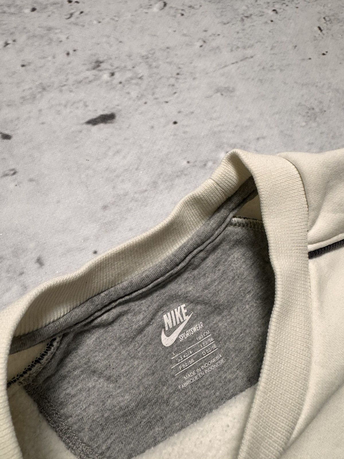 Nike × Vintage NIKE VINTAGE CENTER LOGO OVERSIZE BOXY SWEATSHIRT Size US L / EU 52-54 / 3 - 4 Thumbnail