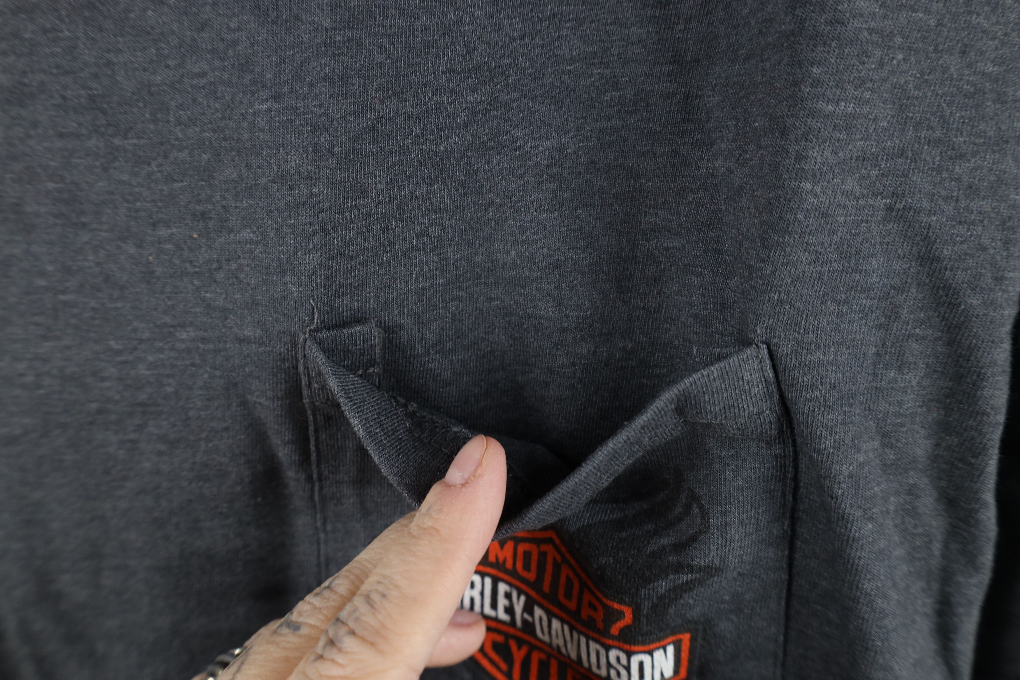 Harley Davidson Vintage Y2K Harley Davidson Spell Fire Flames Pocket T-Shirt Size US L / EU 52-54 / 3 - 5 Thumbnail