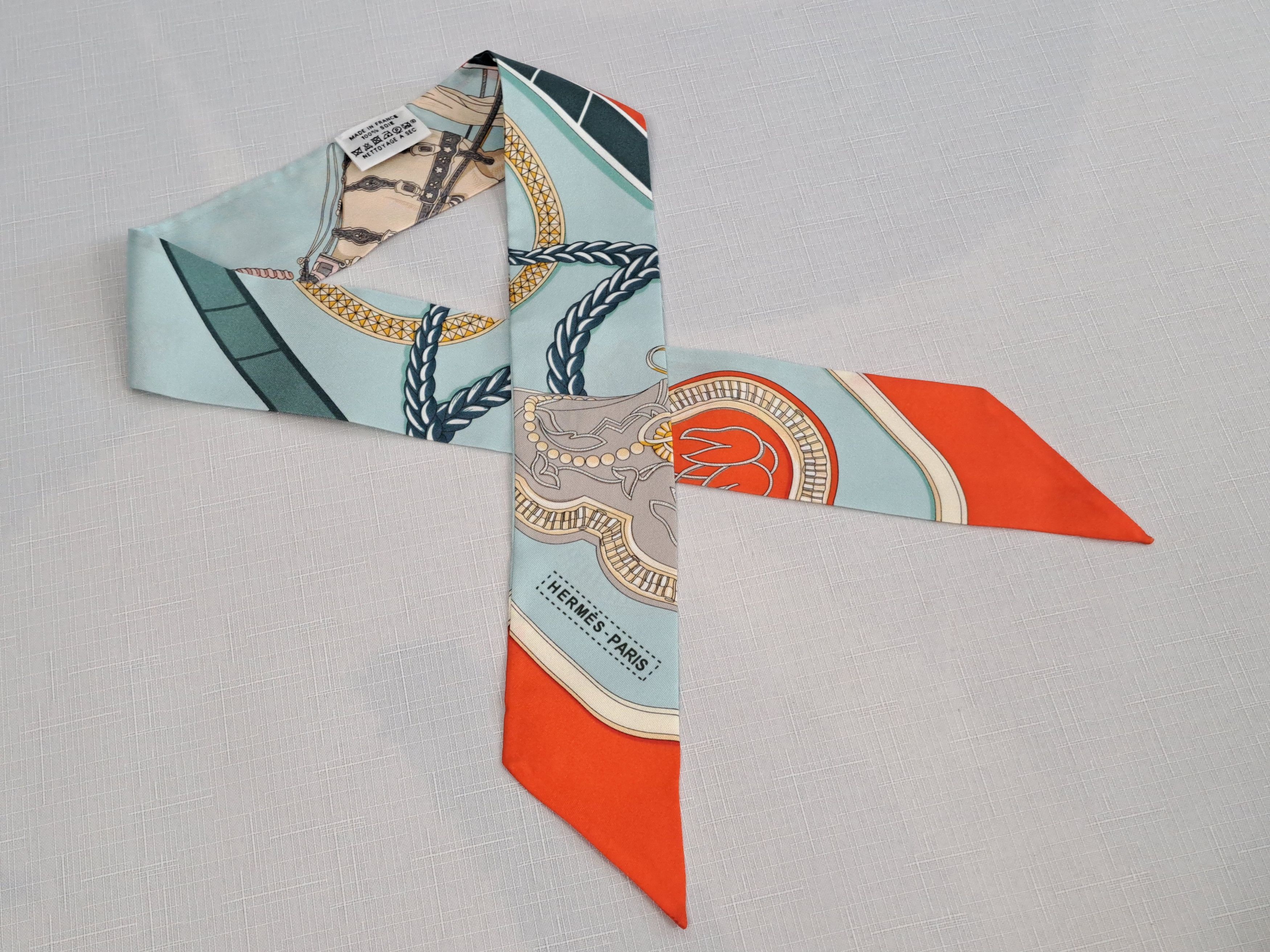 Hermes HERMES Paris silk twilly scarf. Size ONE SIZE - 5 Thumbnail