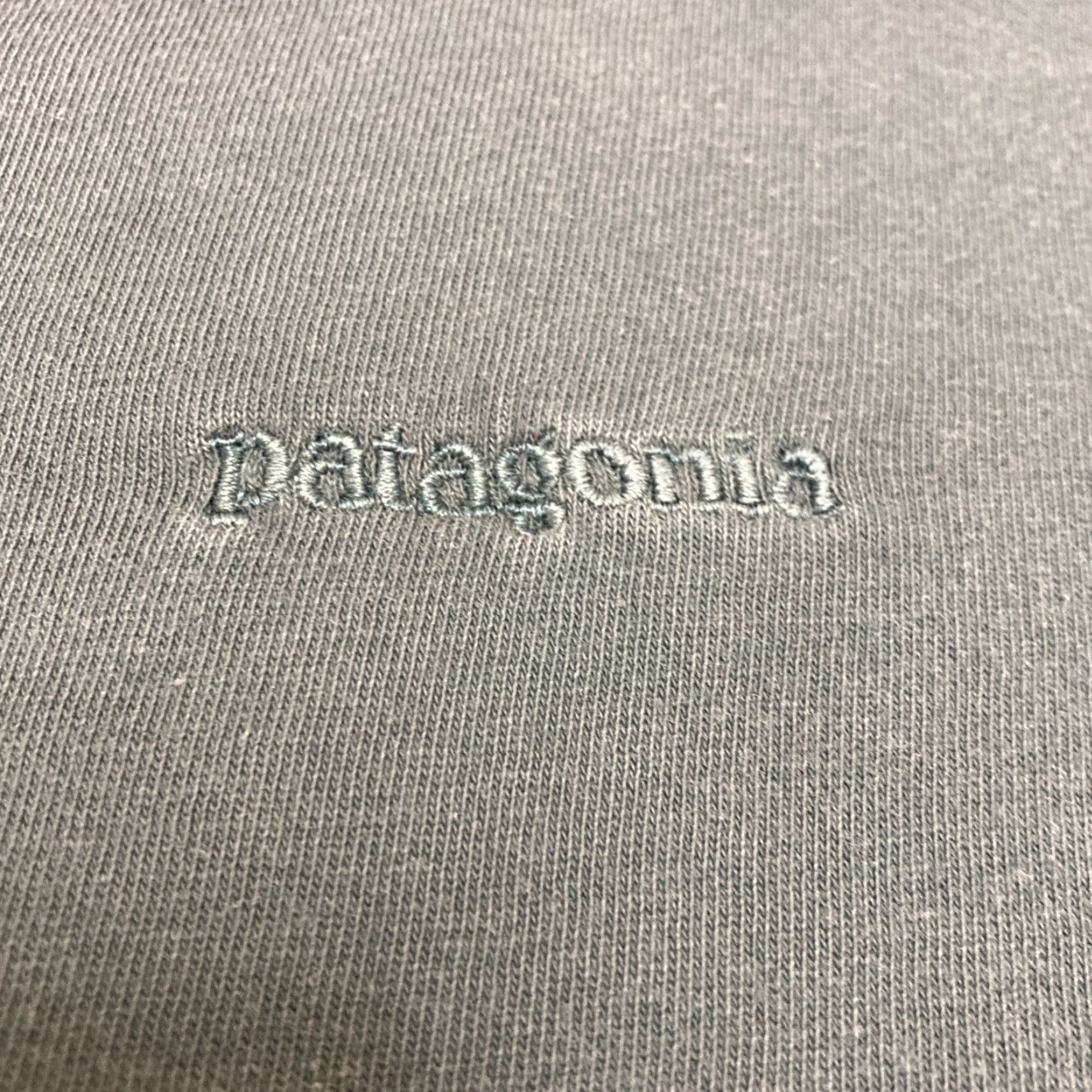 Patagonia Patagonia Men Longsleeve Pullover Zip Collar XL Avctivewear Gray/Green Shirt Size US XL / EU 56 / 4 - 2 Thumbnail