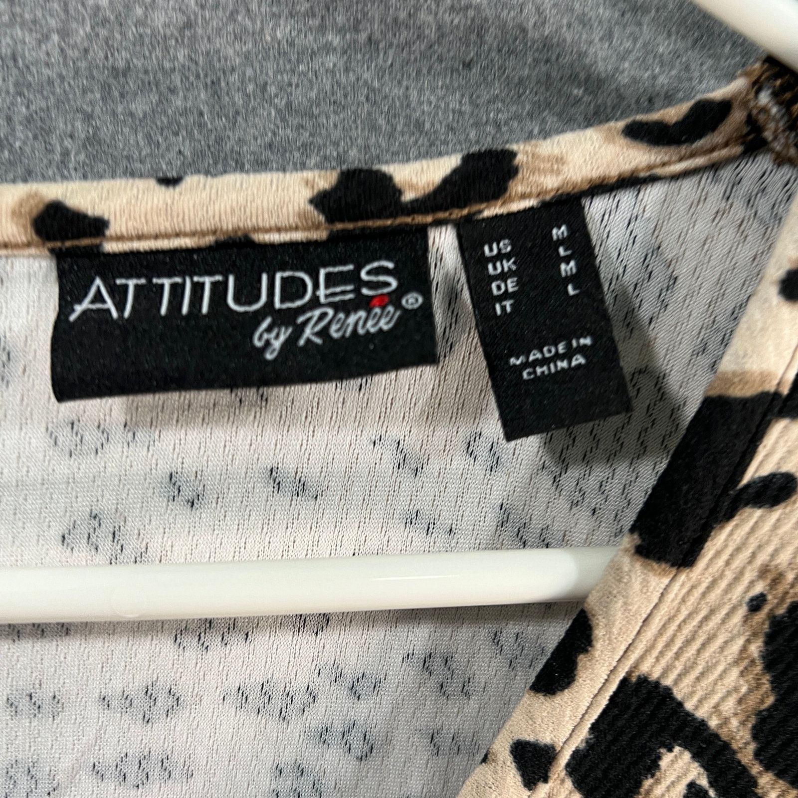 Other Attitudes by Renee Long Sleeve V-neck Tunic Textured Size M / US 6-8 / IT 42-44 - 3 Thumbnail