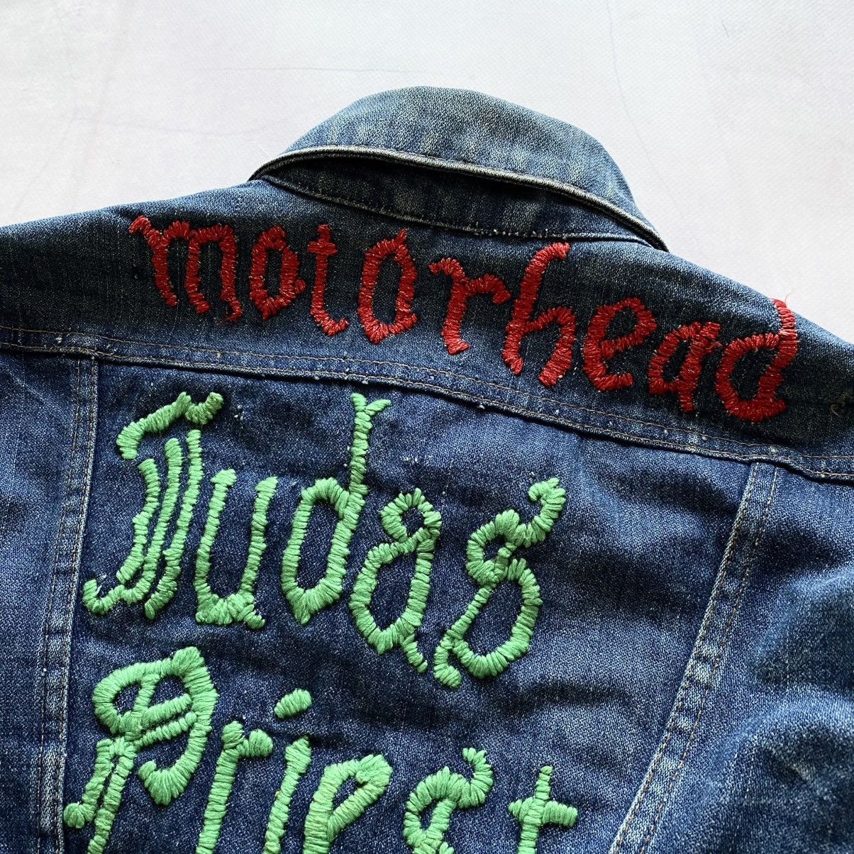 Band Tees × Vintage 80s Judas Priest Motörhead Wrangler Handmade Denim Jacket Size US S / EU 44-46 / 1 - 11 Thumbnail