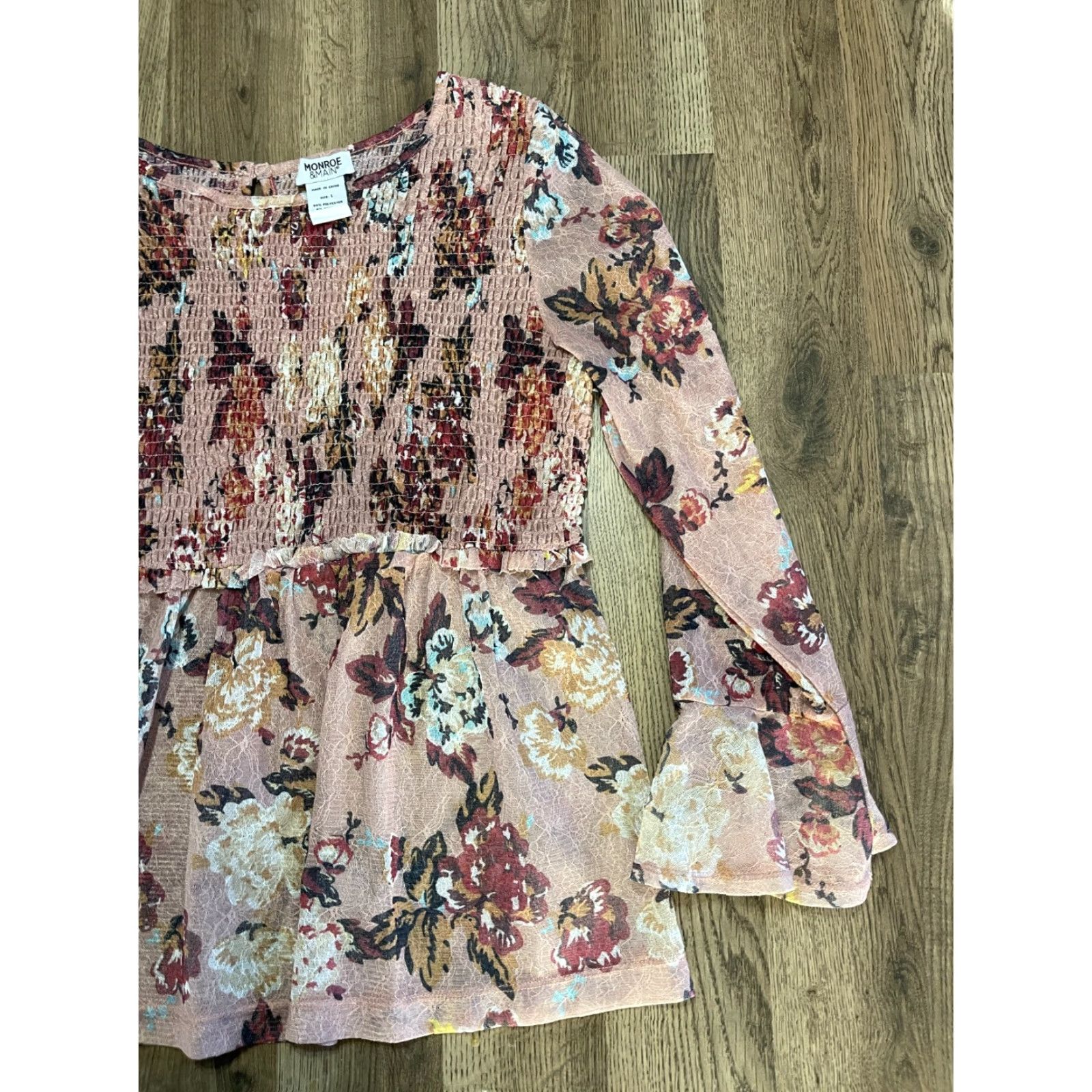 Vintage Monroe and Main Blouse Women's Size Large Pink Floral Long Sleeve Smocked Size L / US 10 / IT 46 - 4 Thumbnail