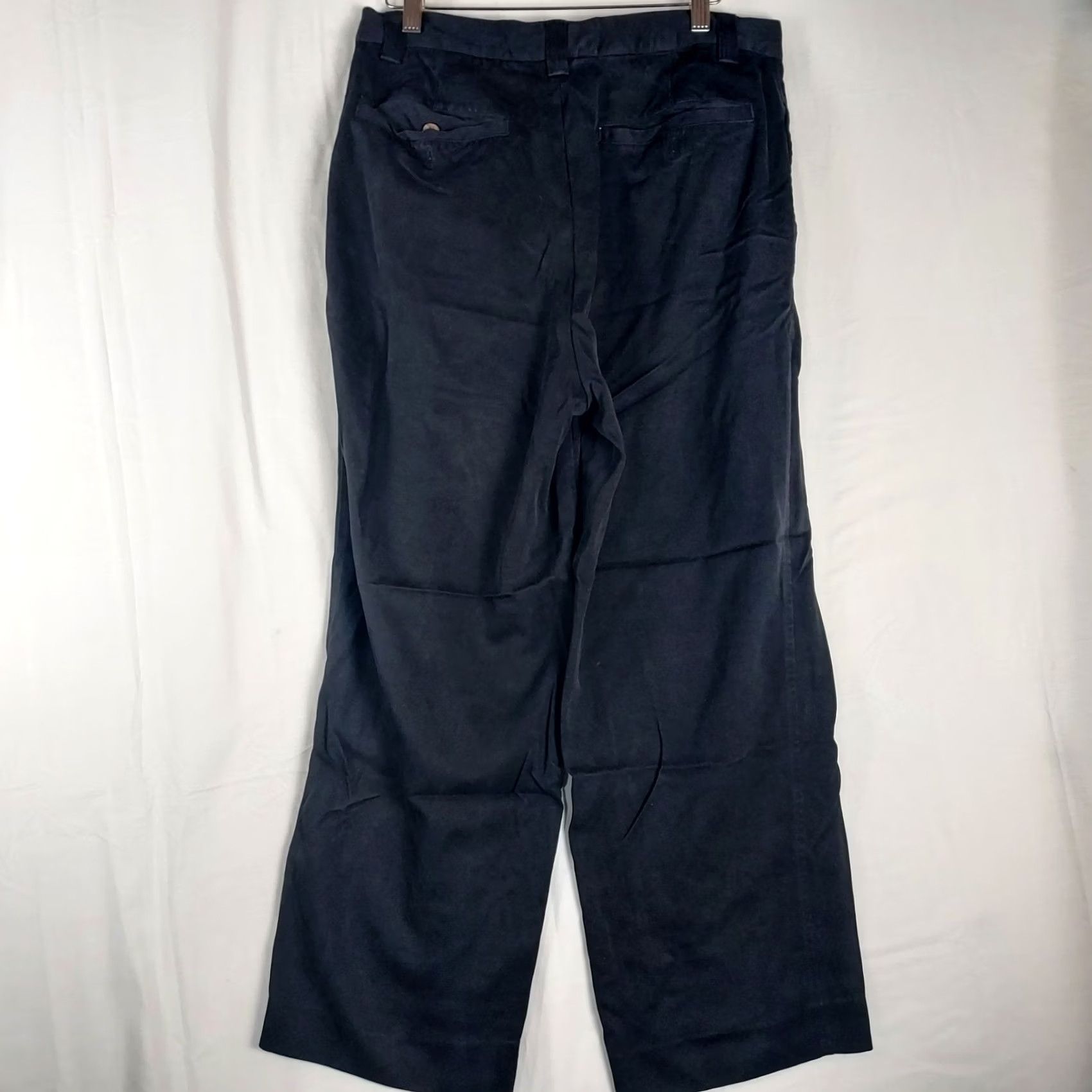 Tommy Bahama Tommy Bahama Silk Pants Women’s 32 Dark Navy Cropped Capri Casual Resort Wear Size 24" / US 00 / IT 34 - 2 Thumbnail