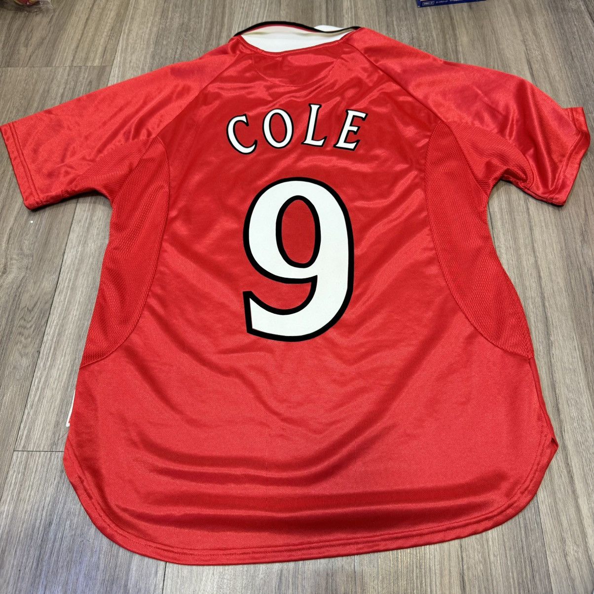 Umbro manchester united 99/00 champions league home shirt #9 Cole Size US M / EU 48-50 / 2 - 2 Thumbnail