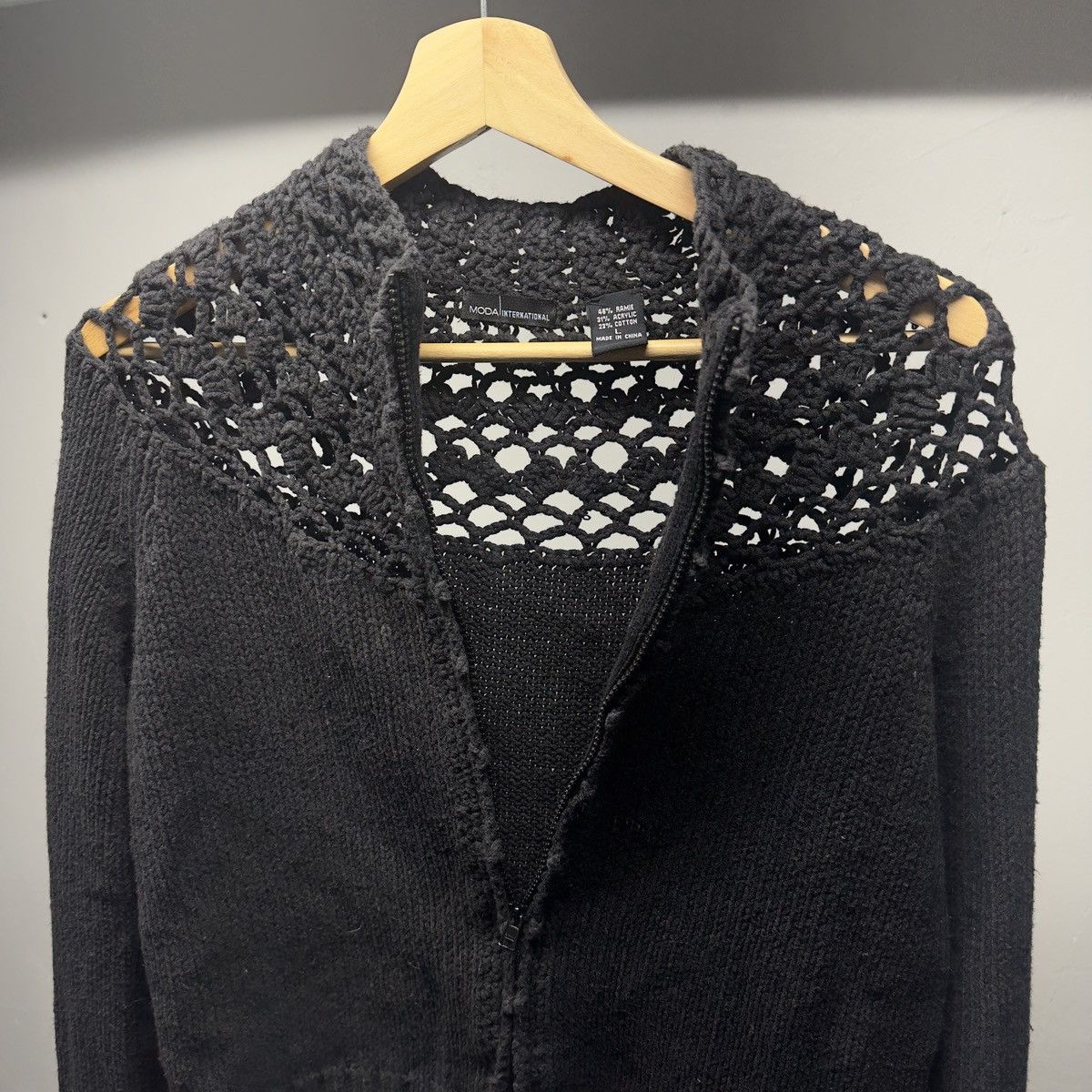 Vintage Vintage Crochet Yoke Lace Mock Neck Knit Sweater ERD Grunge Size L / US 10 / IT 46 - 3 Thumbnail