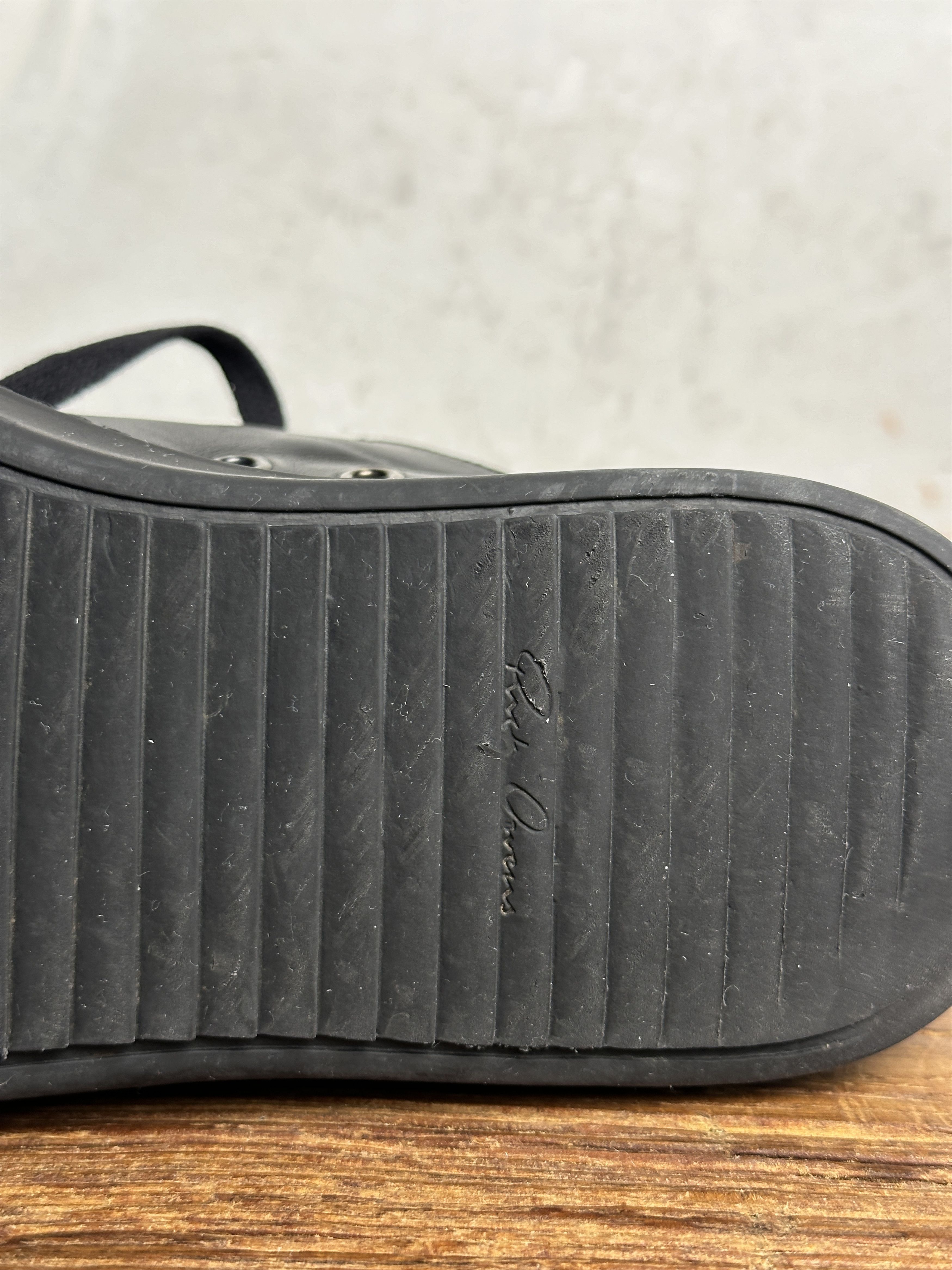 Rick Owens Rick Owens Mainline Triple Black Low Top Ramones Size US 5.5 / EU 38 - 6 Thumbnail
