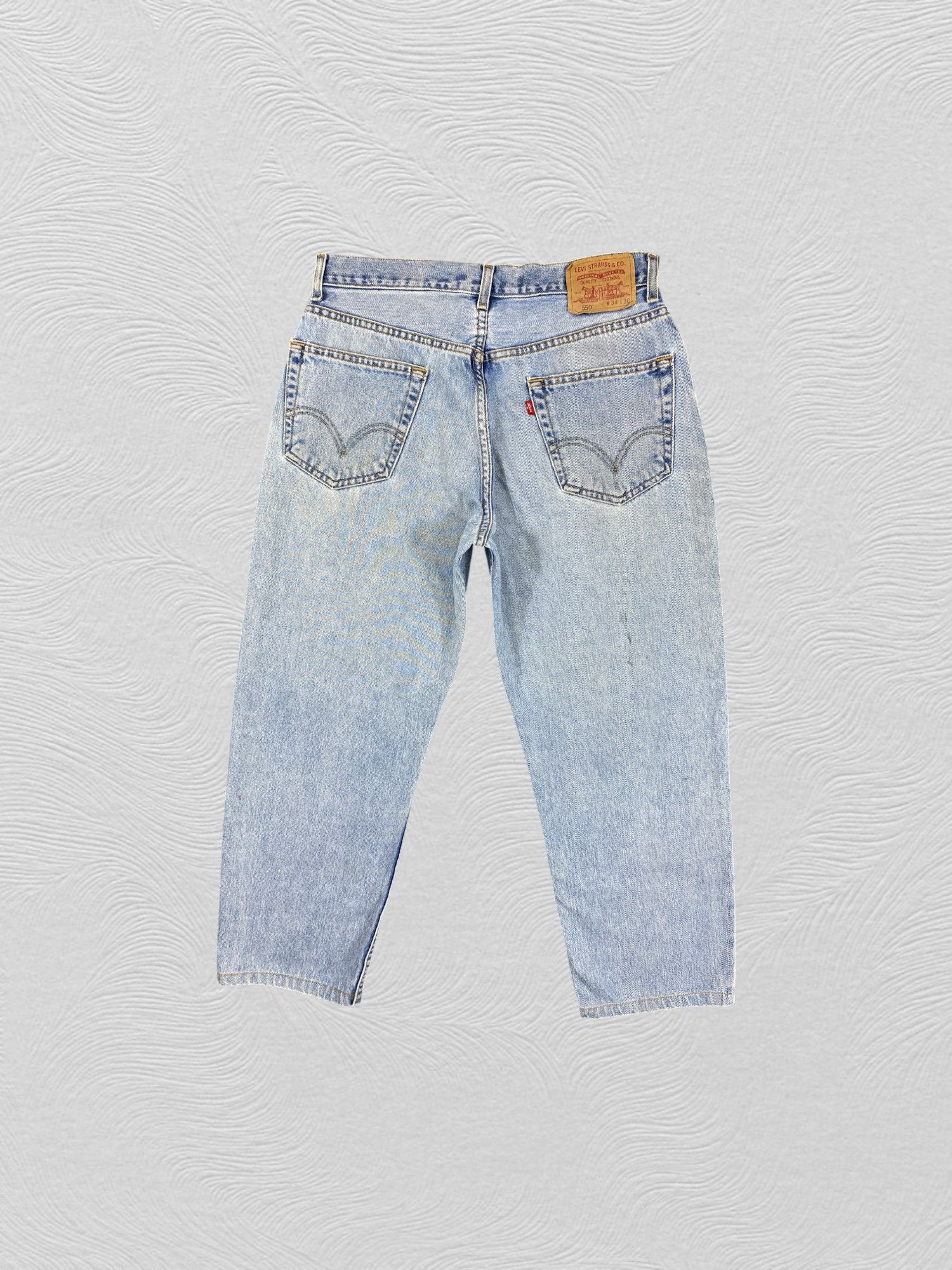 Levi's Dirty Light Blue Vintage Levi's 550 33x26.5 Denim -JN2171 Size US 33 - 2 Thumbnail