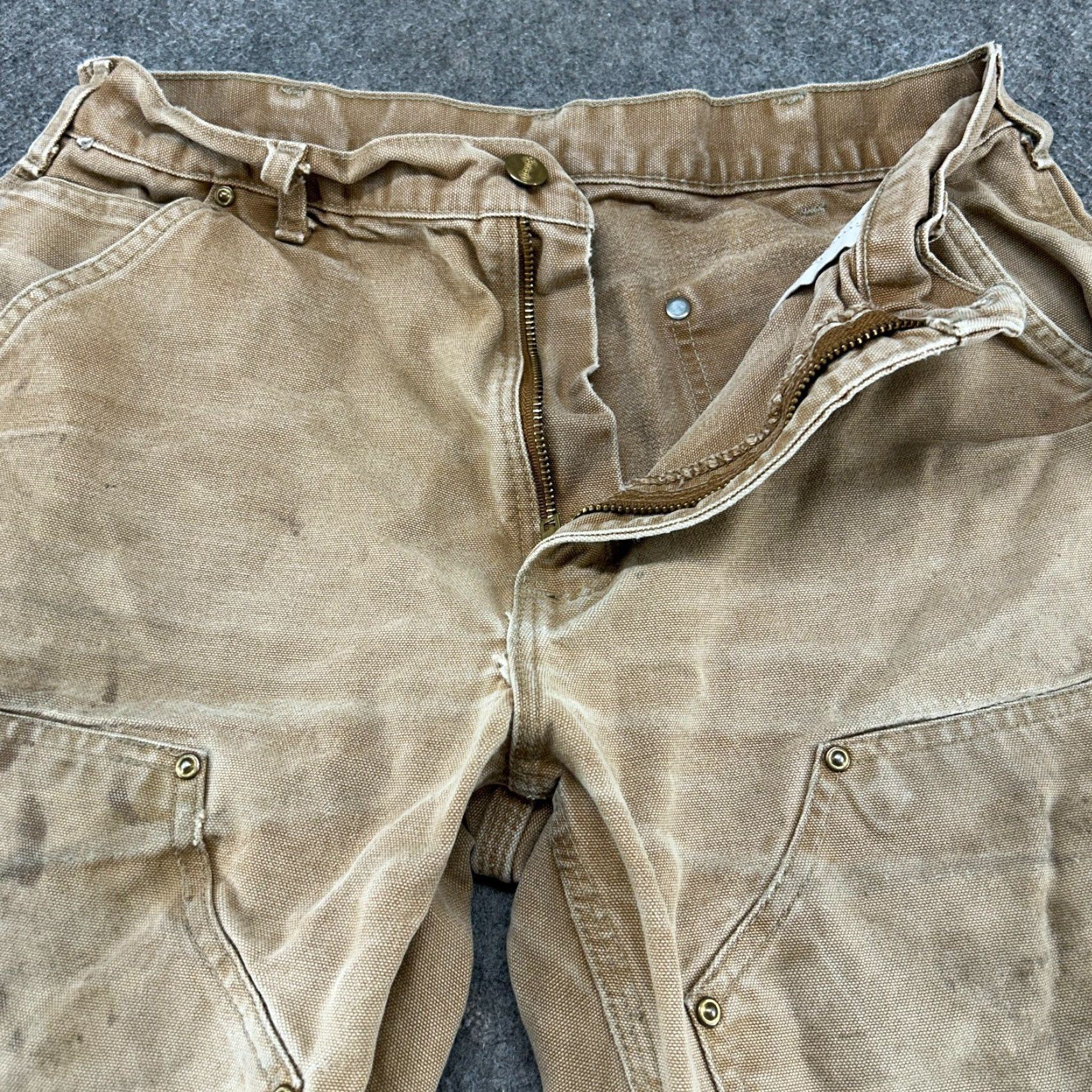 Carhartt VINTAGE Carhartt Jeans Mens 33x28 Brown Tan Carpenter Double Knee Loose Fit USA 90s Comfort Pockets Straight Seasonal Mens Size US 33 - 2 Thumbnail