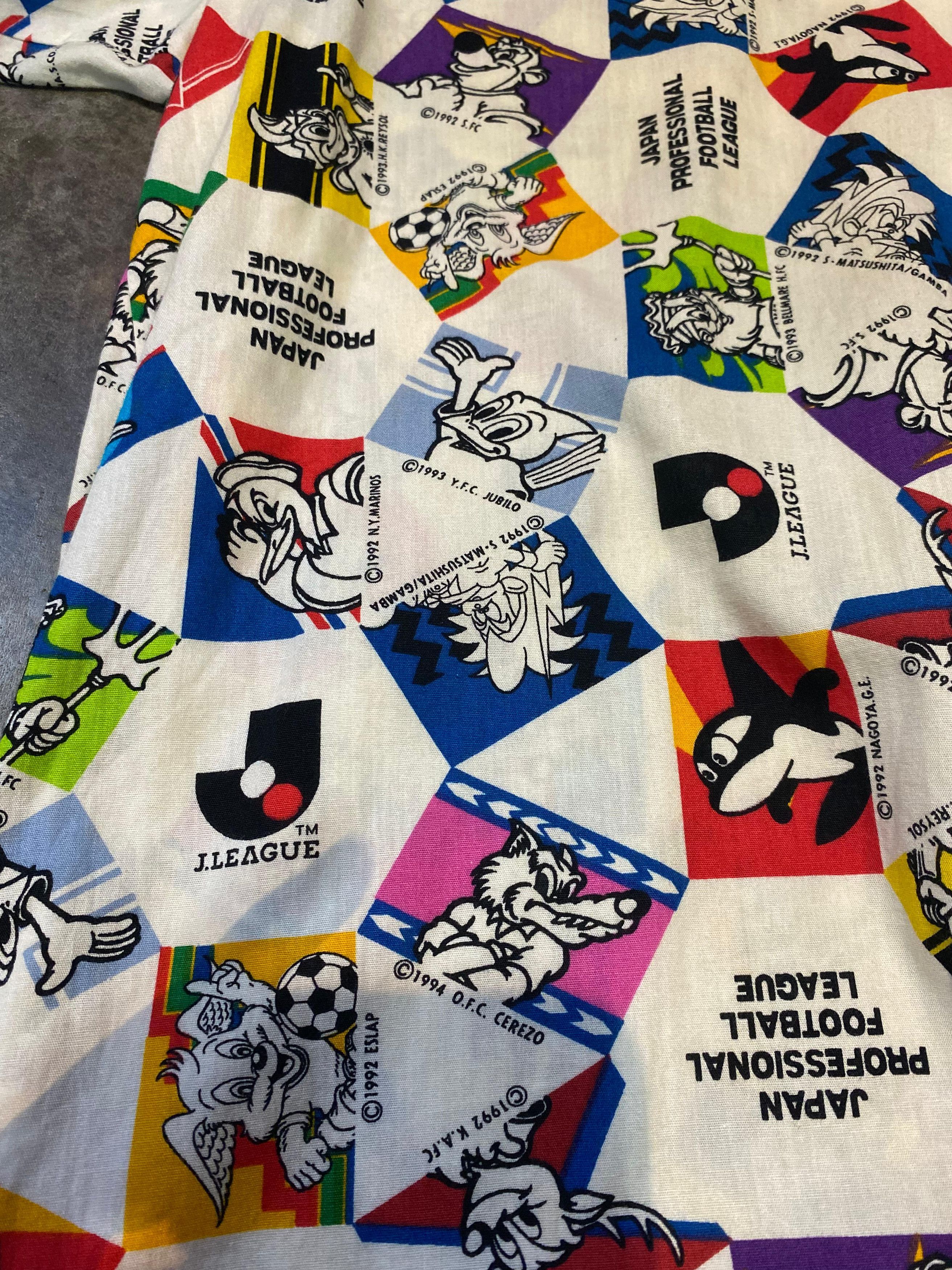 Japanese Brand × Vintage Vintage 90s All Club Logo J League Print Shirt Size US M / EU 48-50 / 2 - 3 Thumbnail