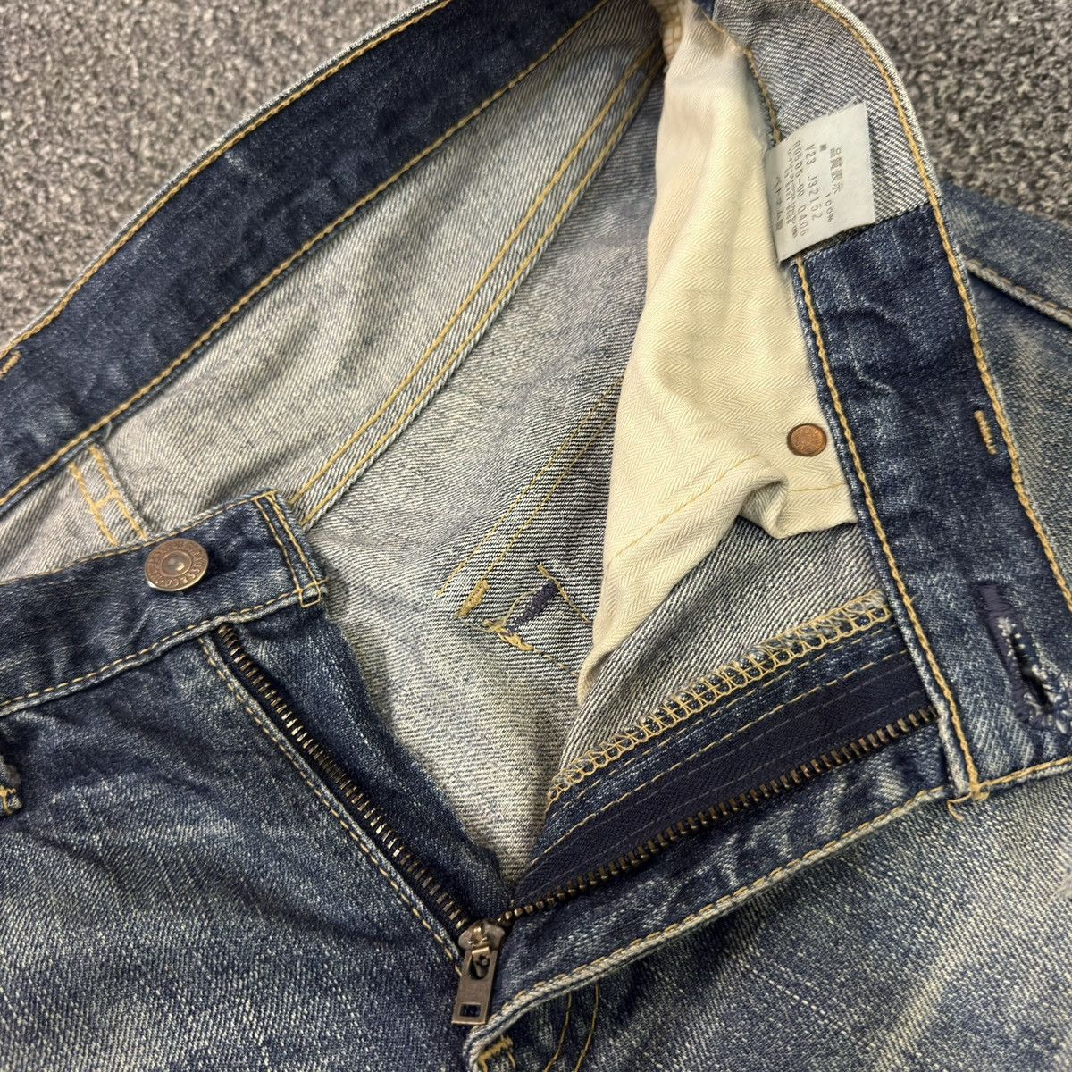 Engineered Garments × Levi's Vintage 2006 y2k Levis 505 Distressed Denim Jeans W32 Size US 32 / EU 48 - 14 Thumbnail