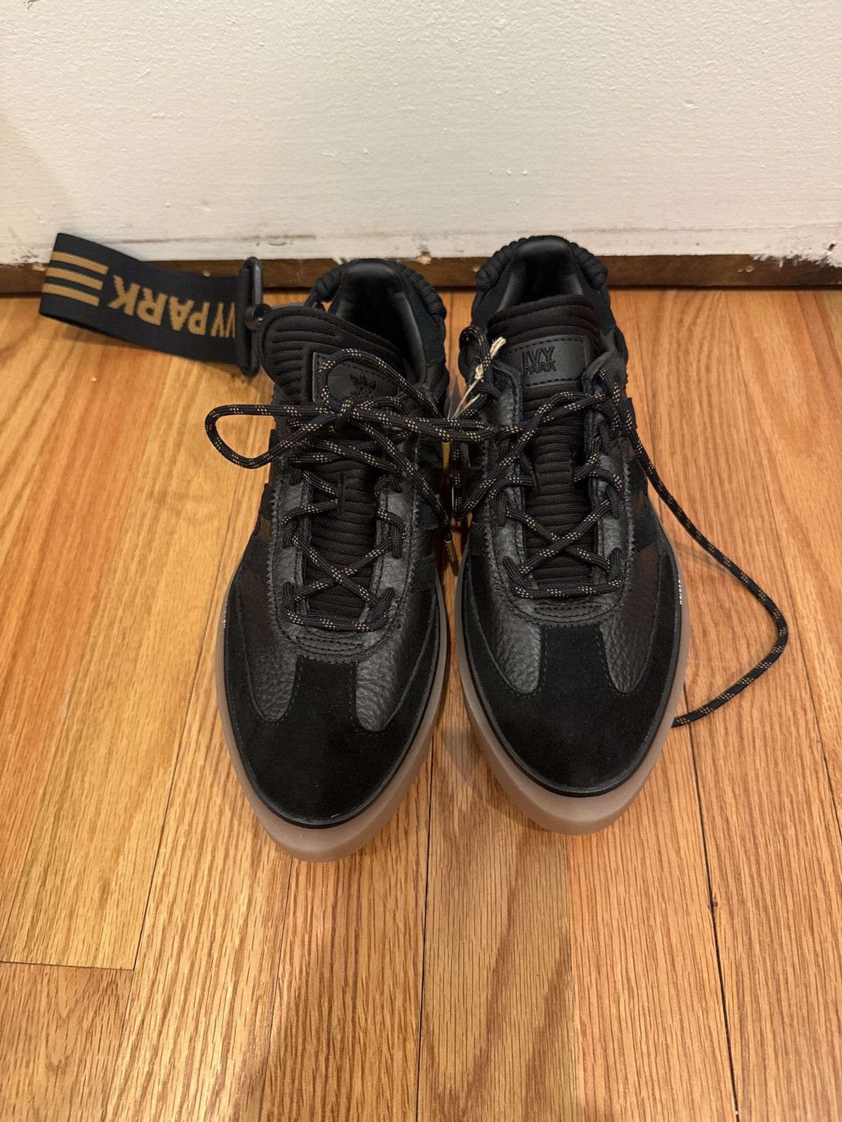 Adidas Ivy Park Supersleek 72 Size US 7.5 / IT 37.5 - 1 Thumbnail