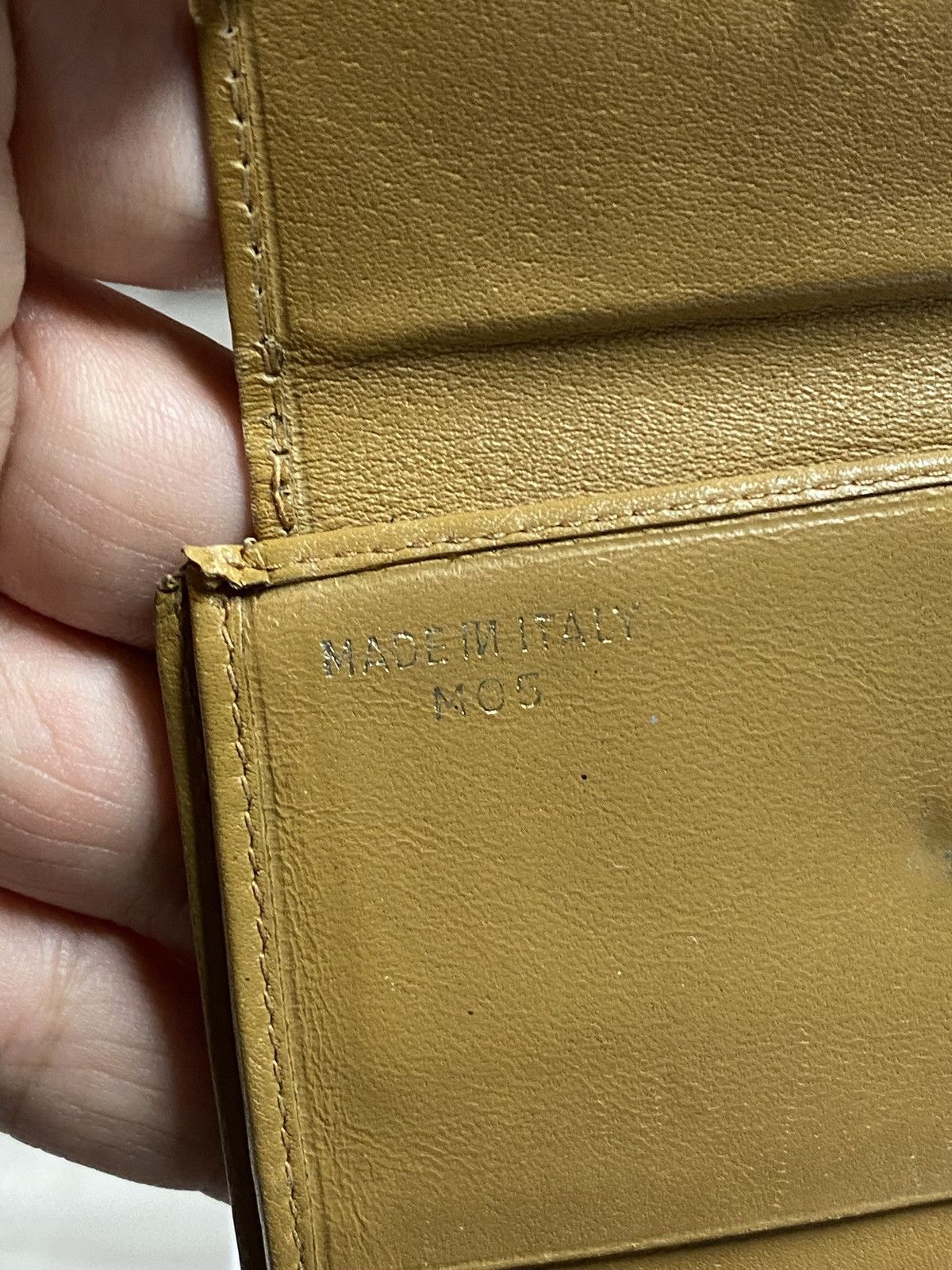 Celine Celine Monogram Leather Women’s Bifold Wallet Preowned Size ONE SIZE - 7 Thumbnail