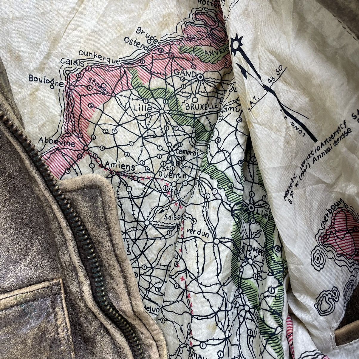 Vintage Vintage Maps Leather Jacket Size US M / EU 48-50 / 2 - 14 Thumbnail