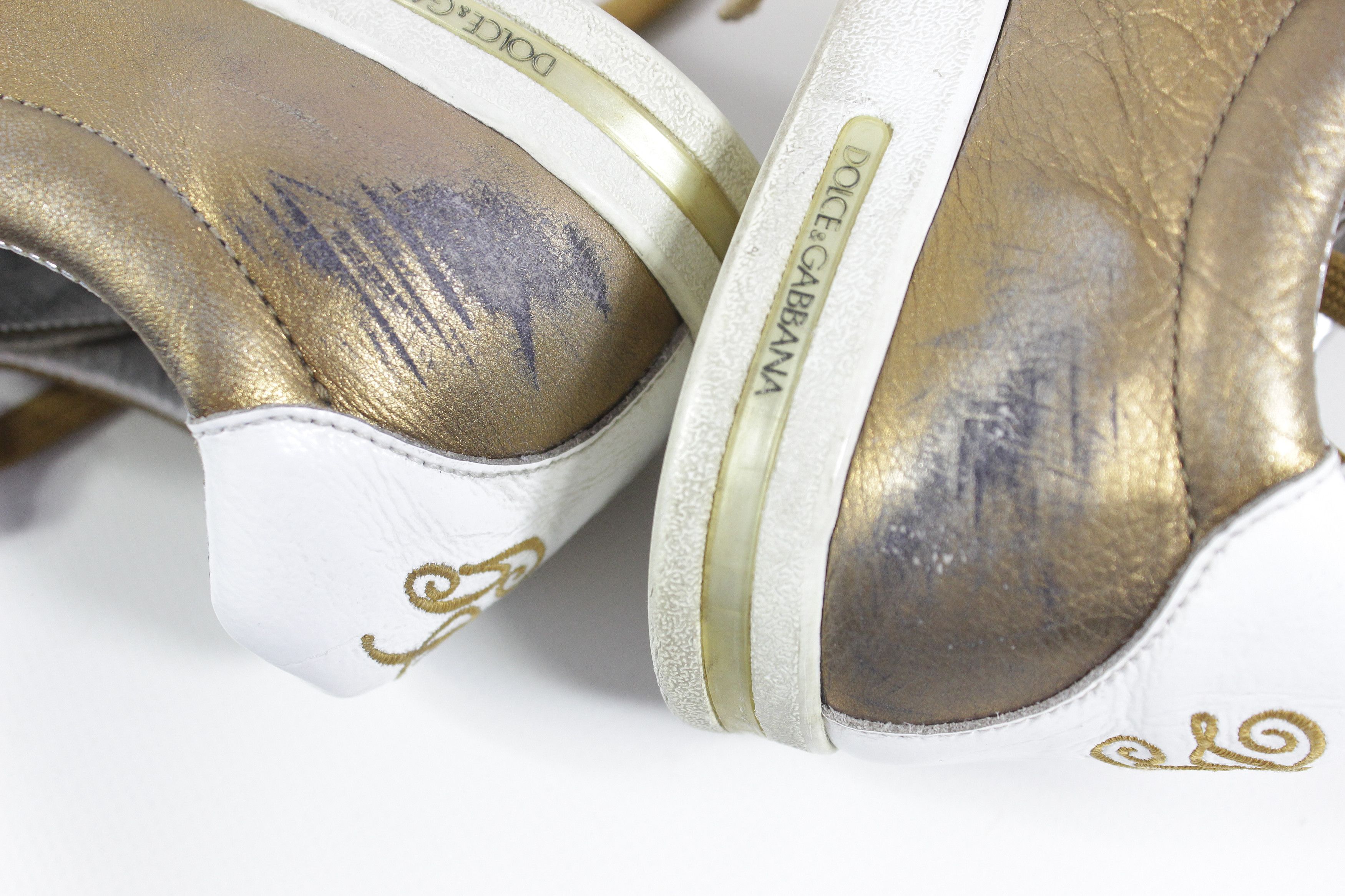 Dolce & Gabbana Leather Distressed Low Sneakers Size US 9.5 / IT 39.5 - 8 Thumbnail