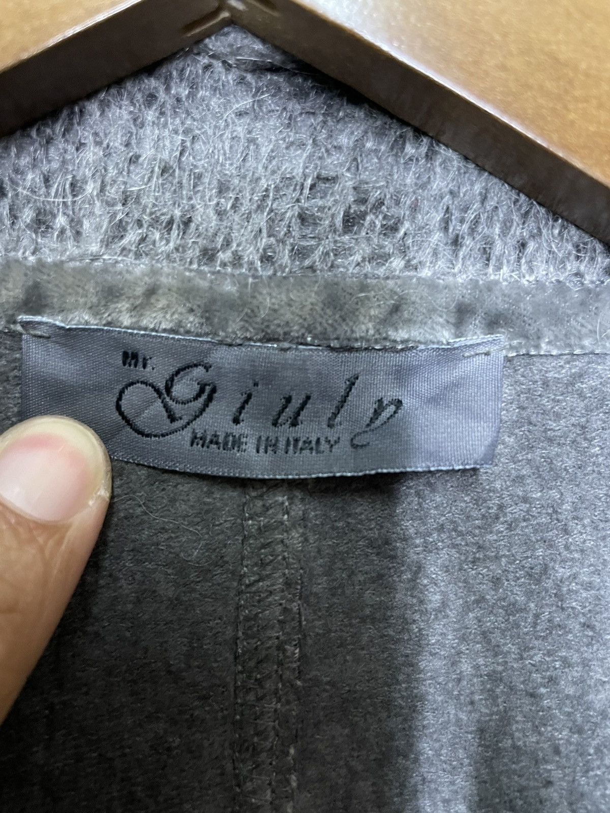Other Guin fur sweater fully button size S Size US S / EU 44-46 / 1 - 6 Thumbnail
