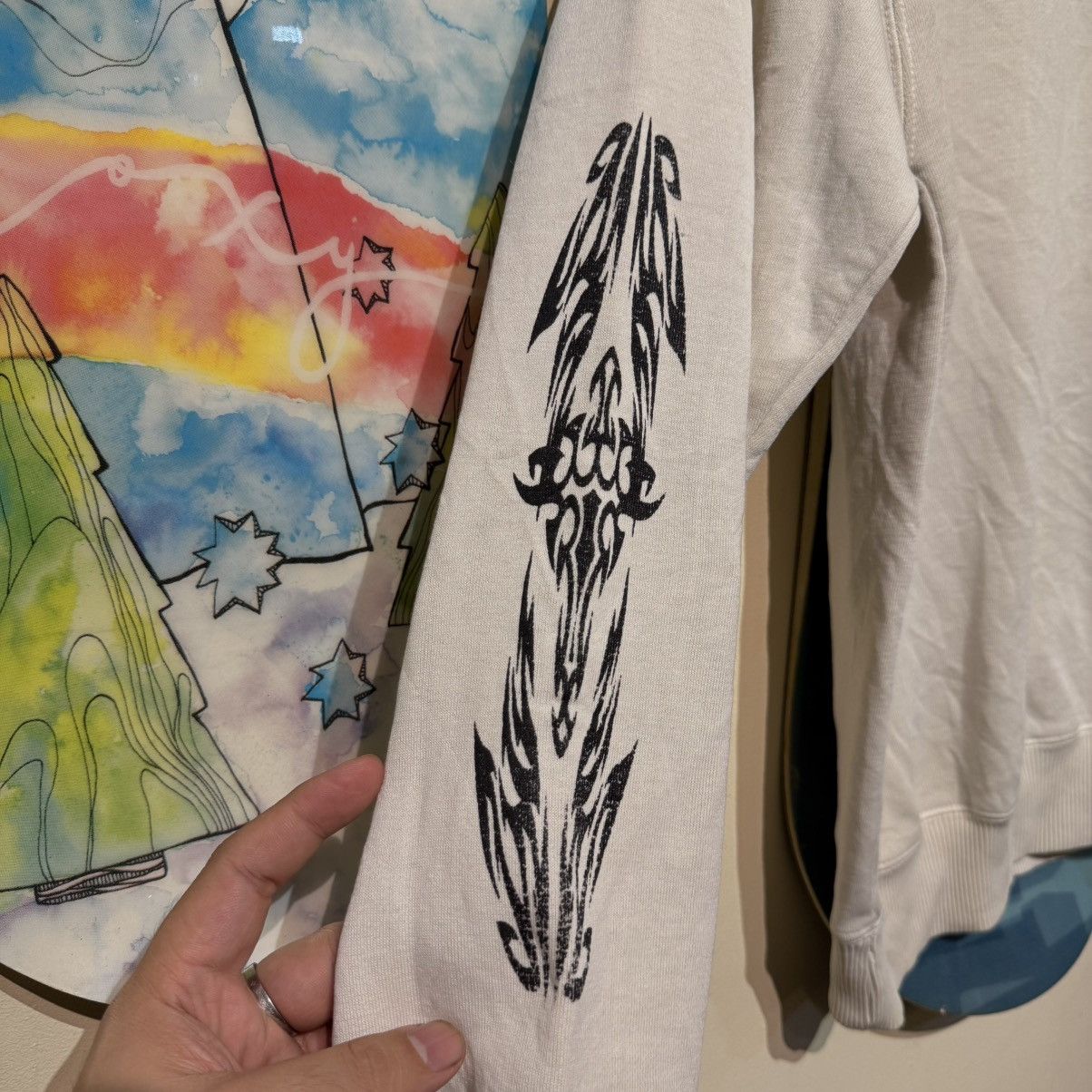 Other Blue Vacation "Lustre" Tribal Graphic Crewneck Y2k Size US L / EU 52-54 / 3 - 5 Thumbnail