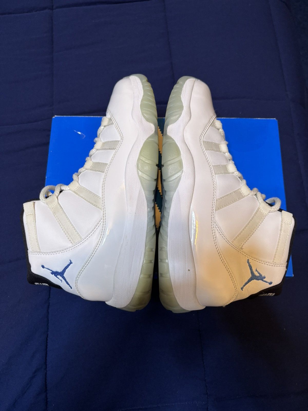 Jordan Brand Jordan 11 Retro Legend Blue 2014 Size 9 Size US 9 / EU 42 - 3 Thumbnail